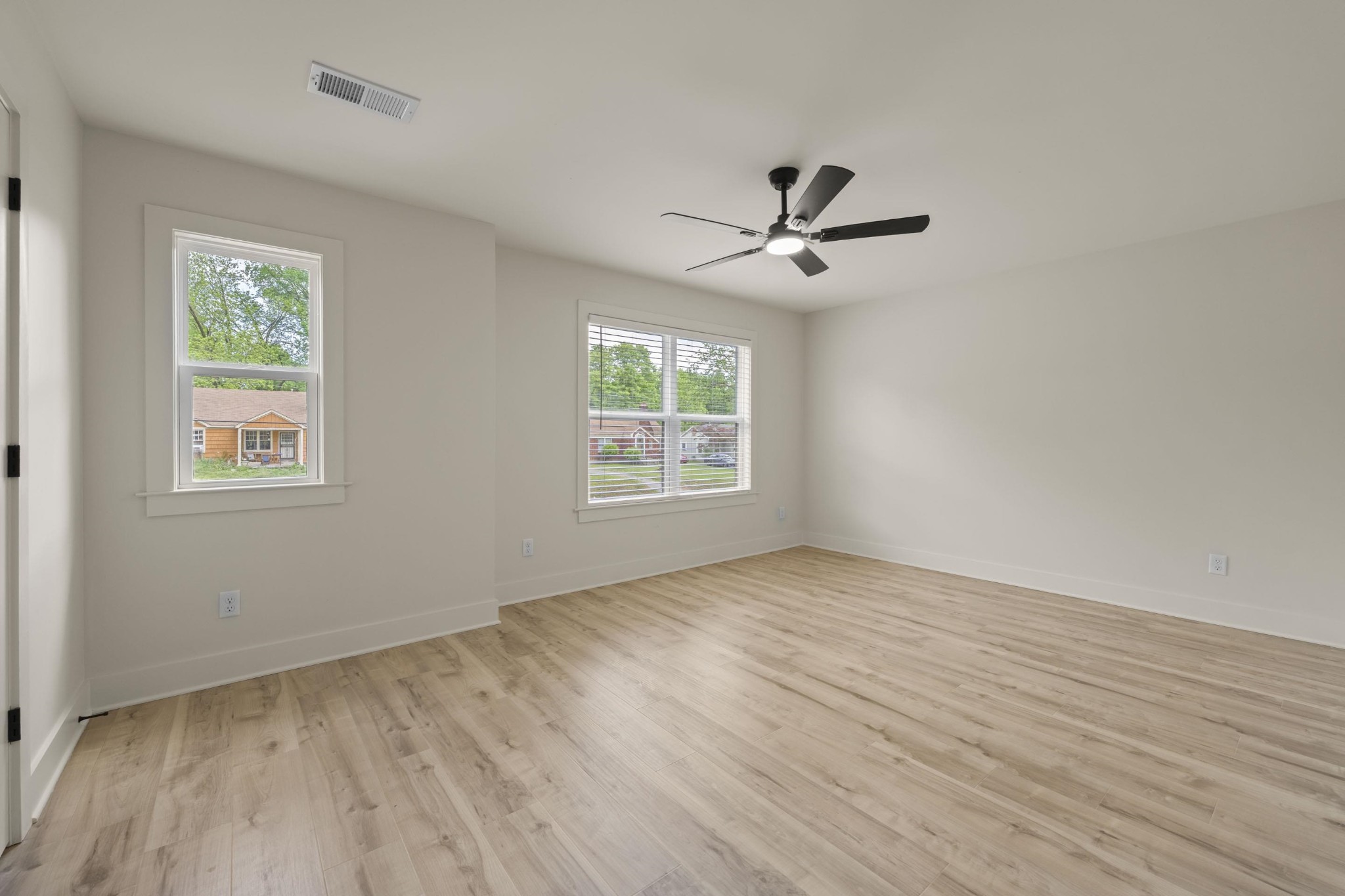 3075 Spottswood Ave Property Photo 20