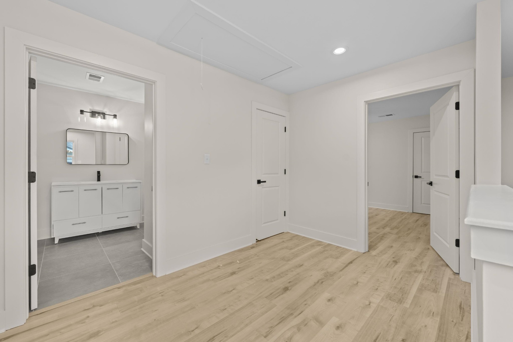 3075 Spottswood Ave Property Photo 23