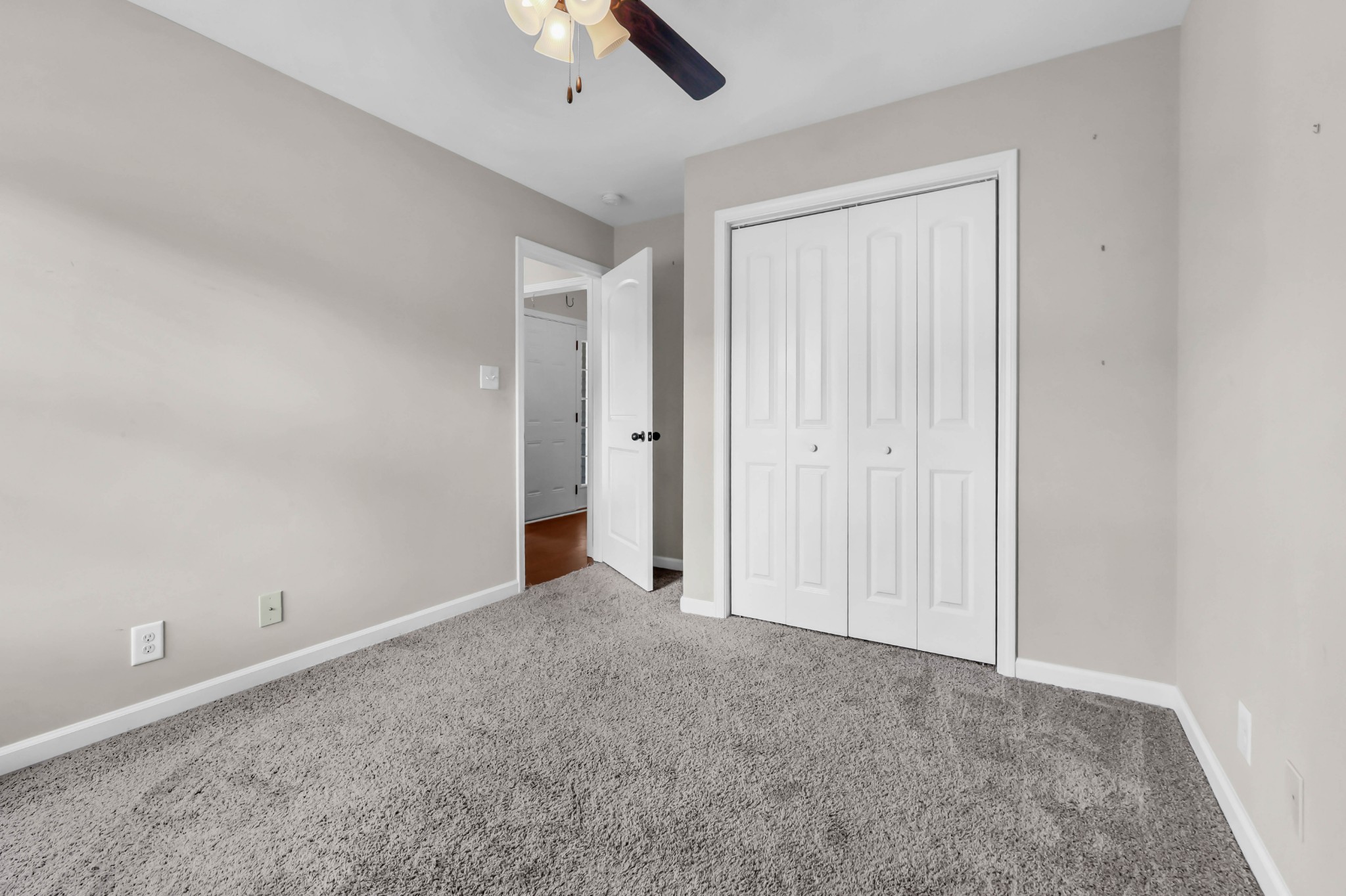 420 Chestnut Grove Way Property Photo 13