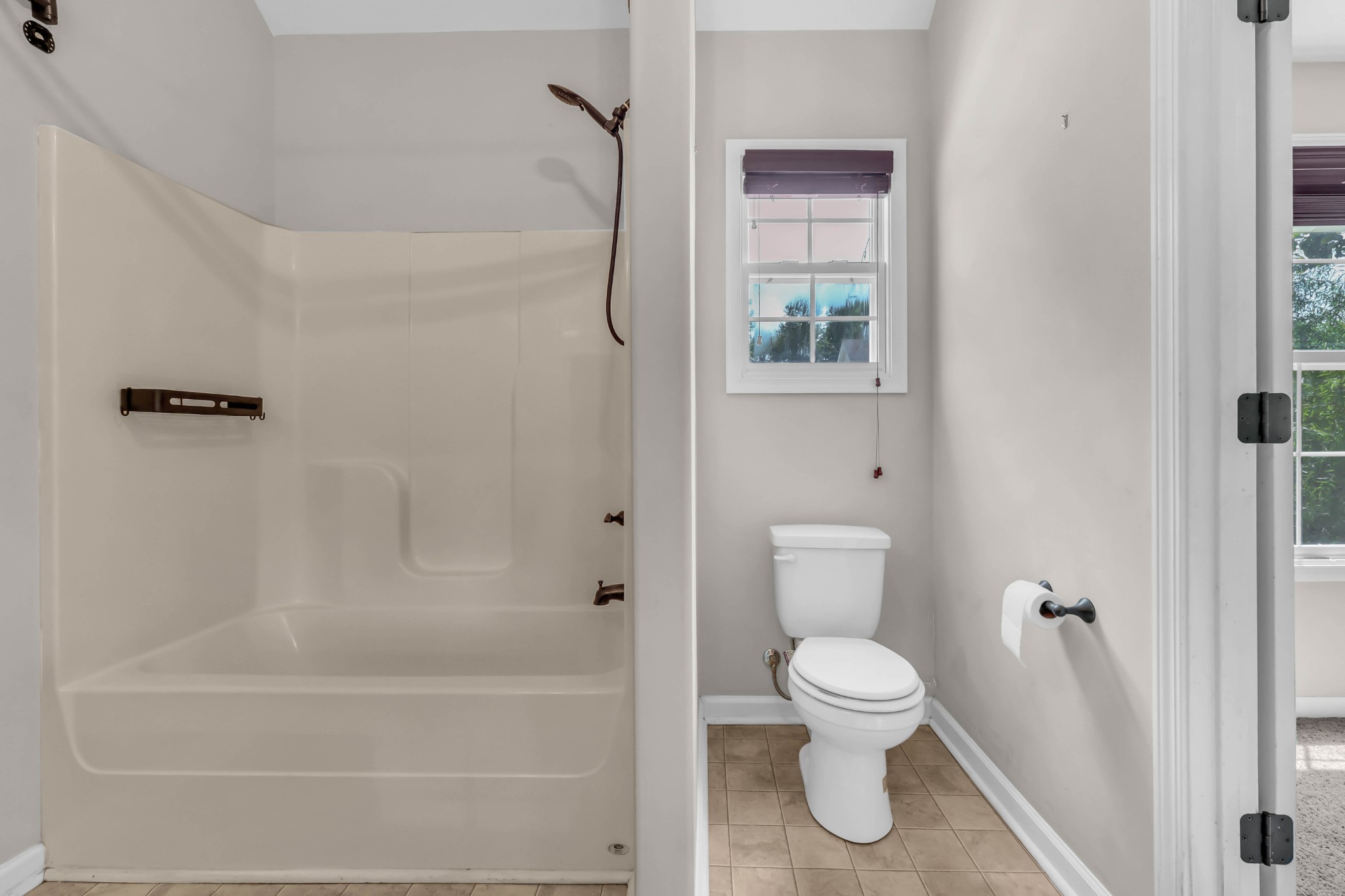 420 Chestnut Grove Way Property Photo 17