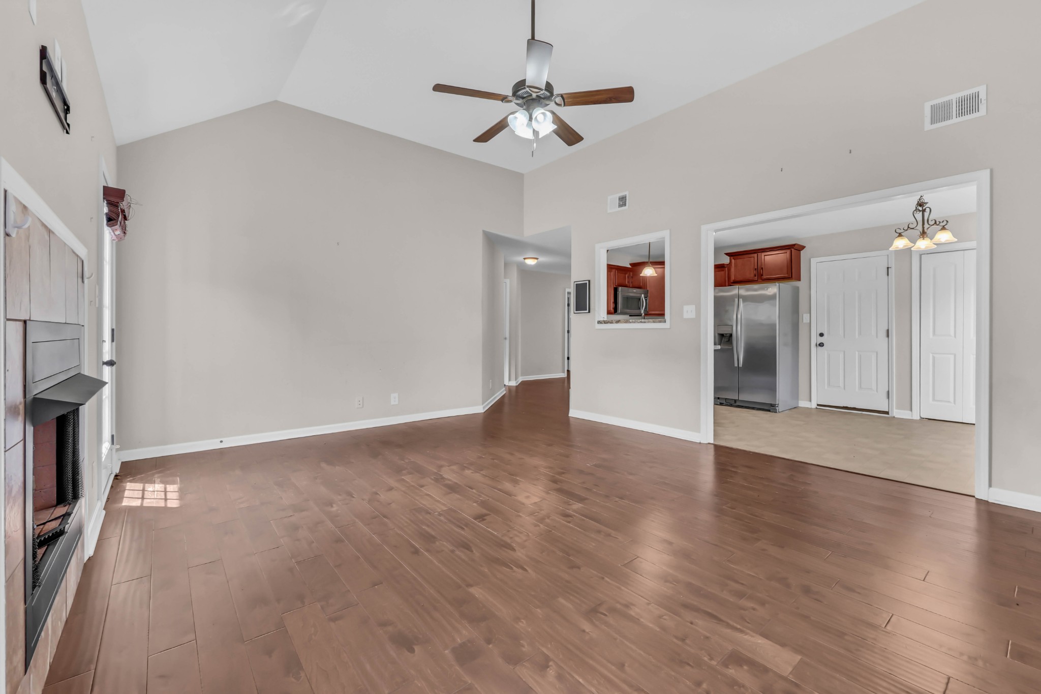 420 Chestnut Grove Way Property Photo 20