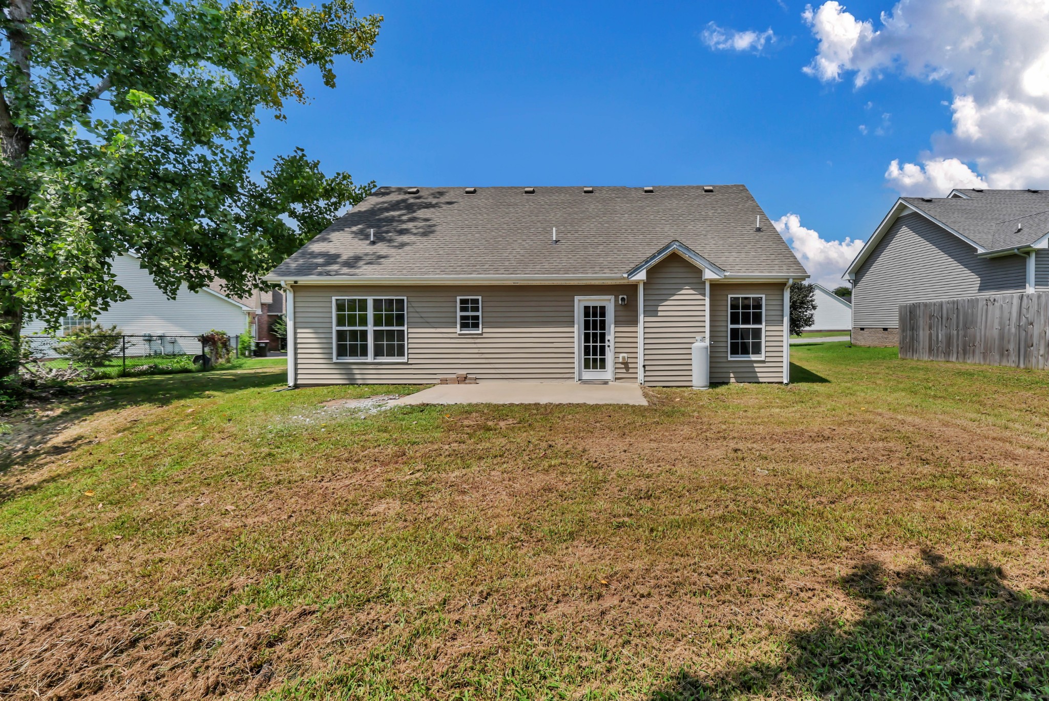 420 Chestnut Grove Way Property Photo 30