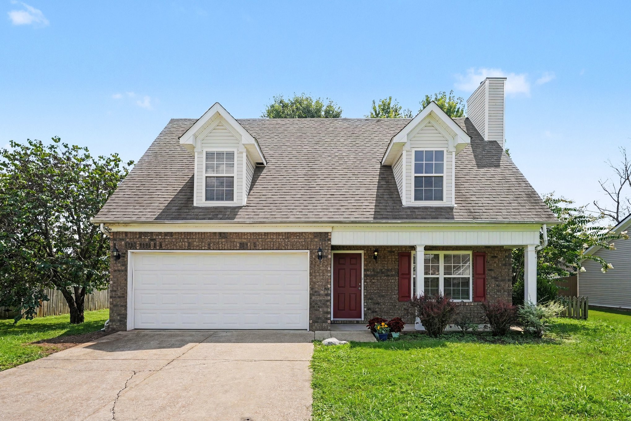 2117 Long Meadow Dr Property Photo 1