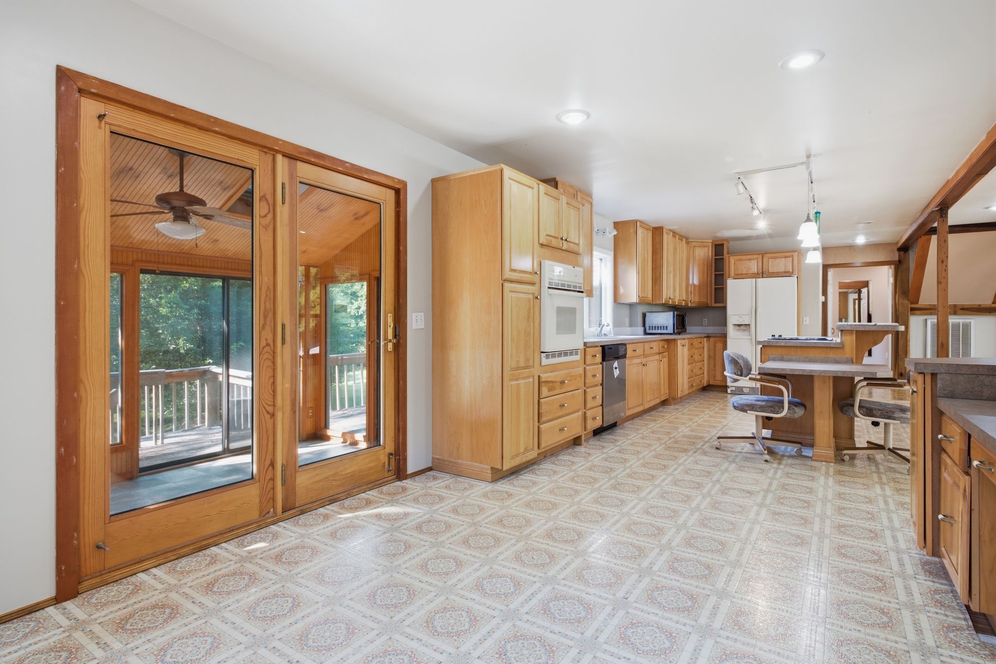5052 John Hagar Rd Property Photo 17