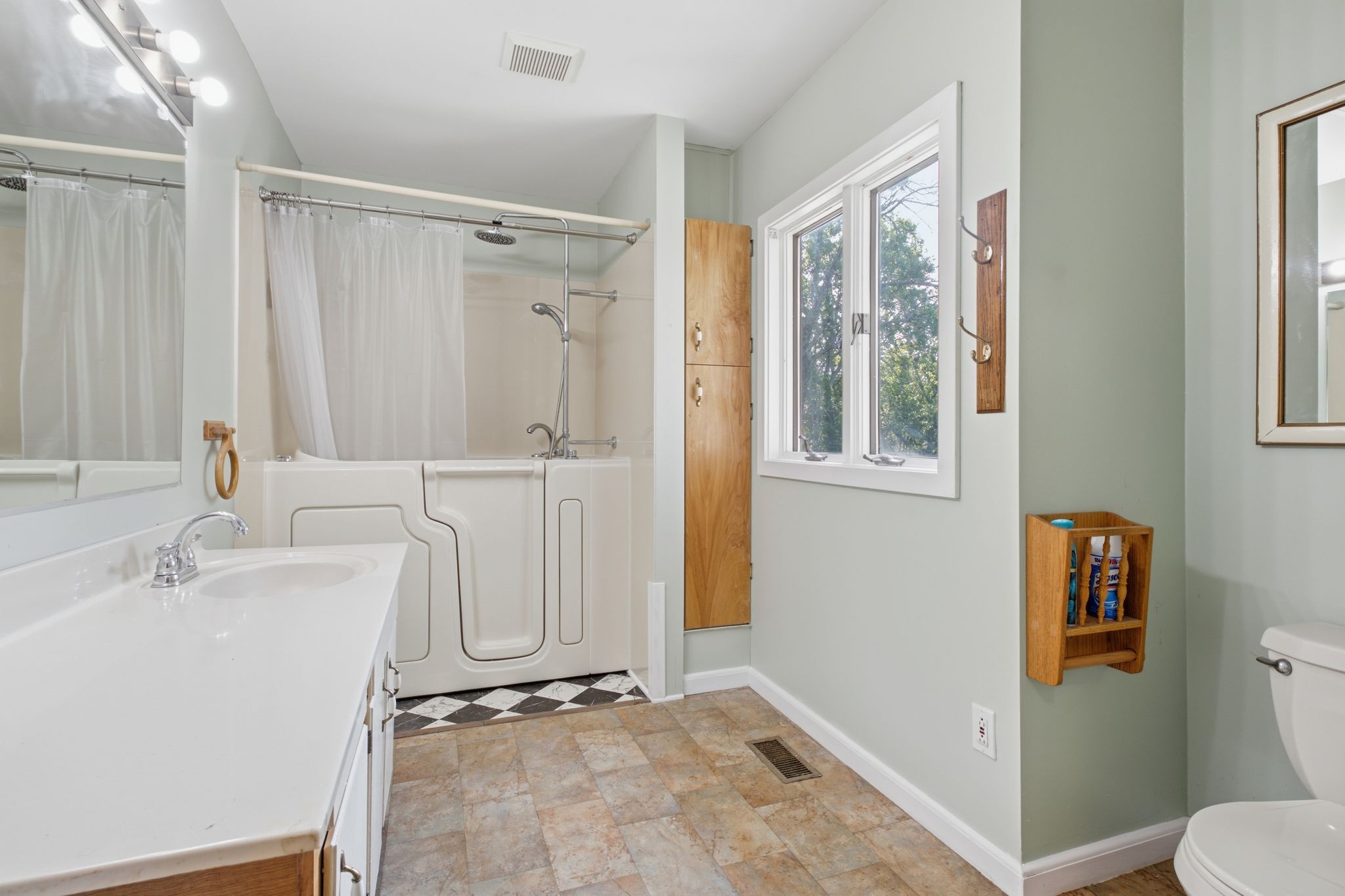 5052 John Hagar Rd Property Photo 20