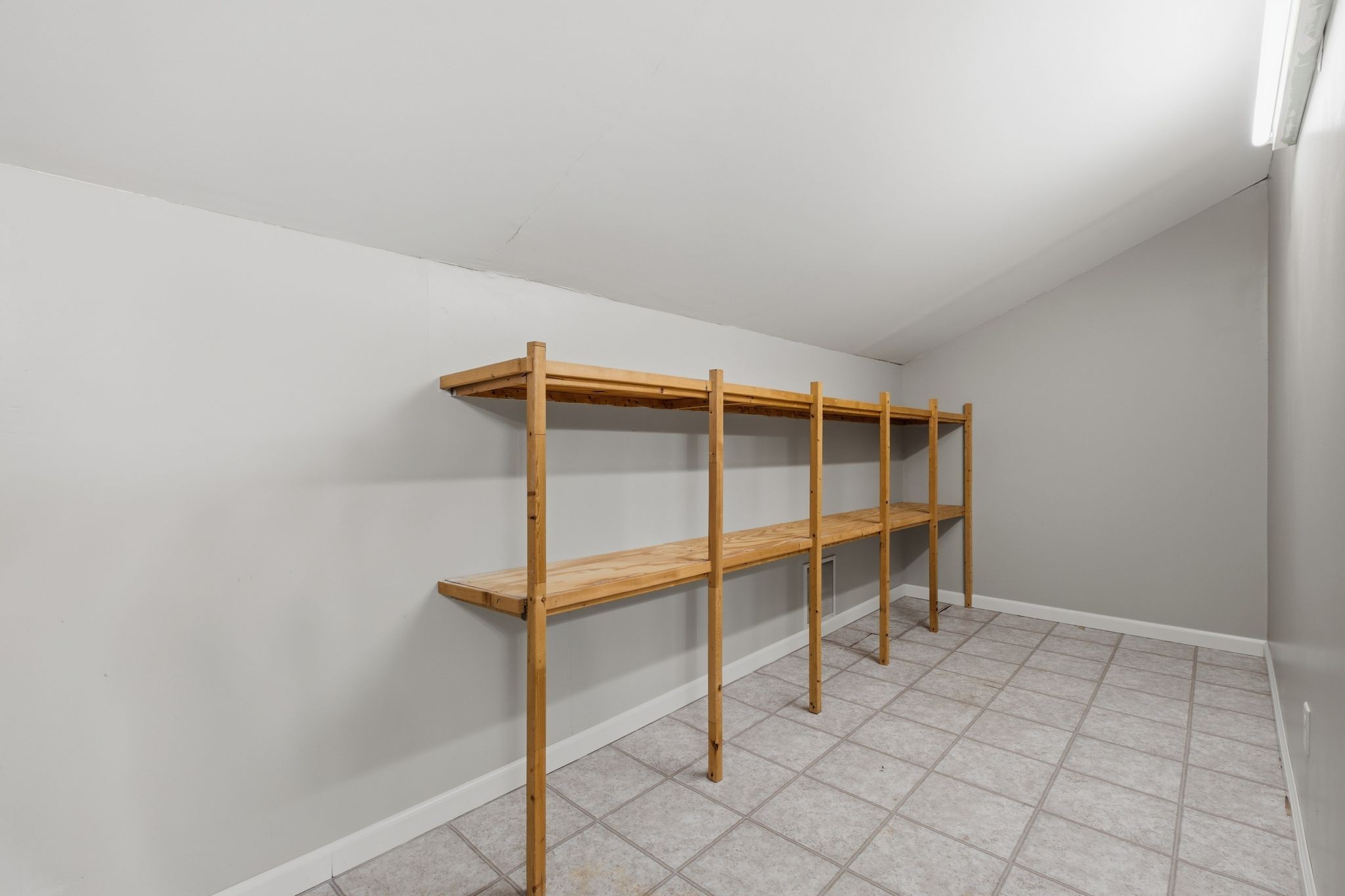 5052 John Hagar Rd Property Photo 32