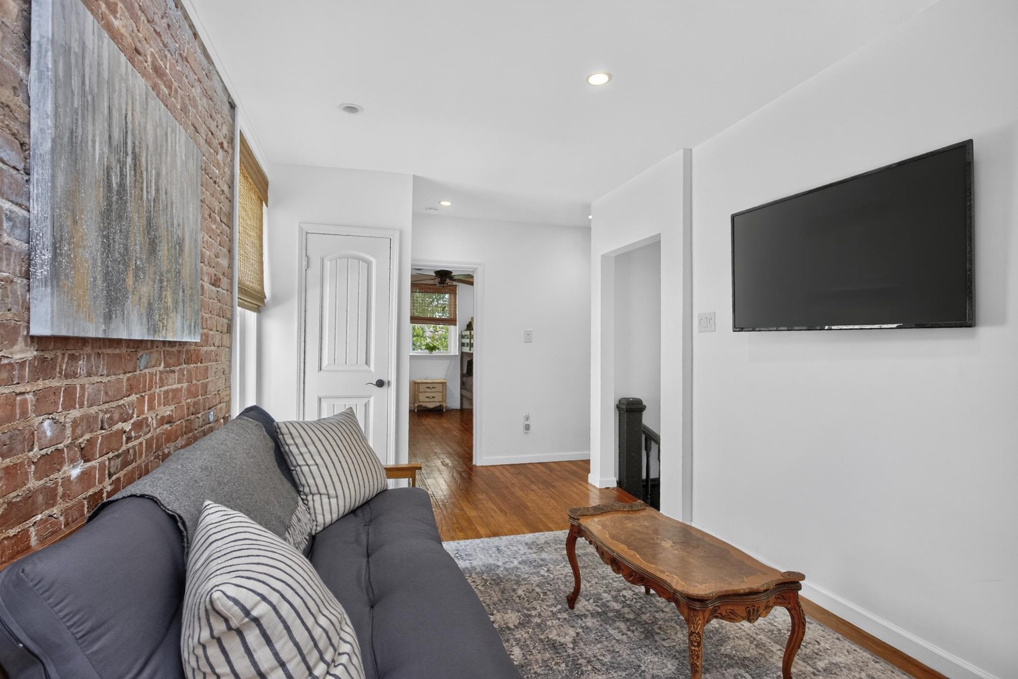 801 Franklin St Property Photo 18