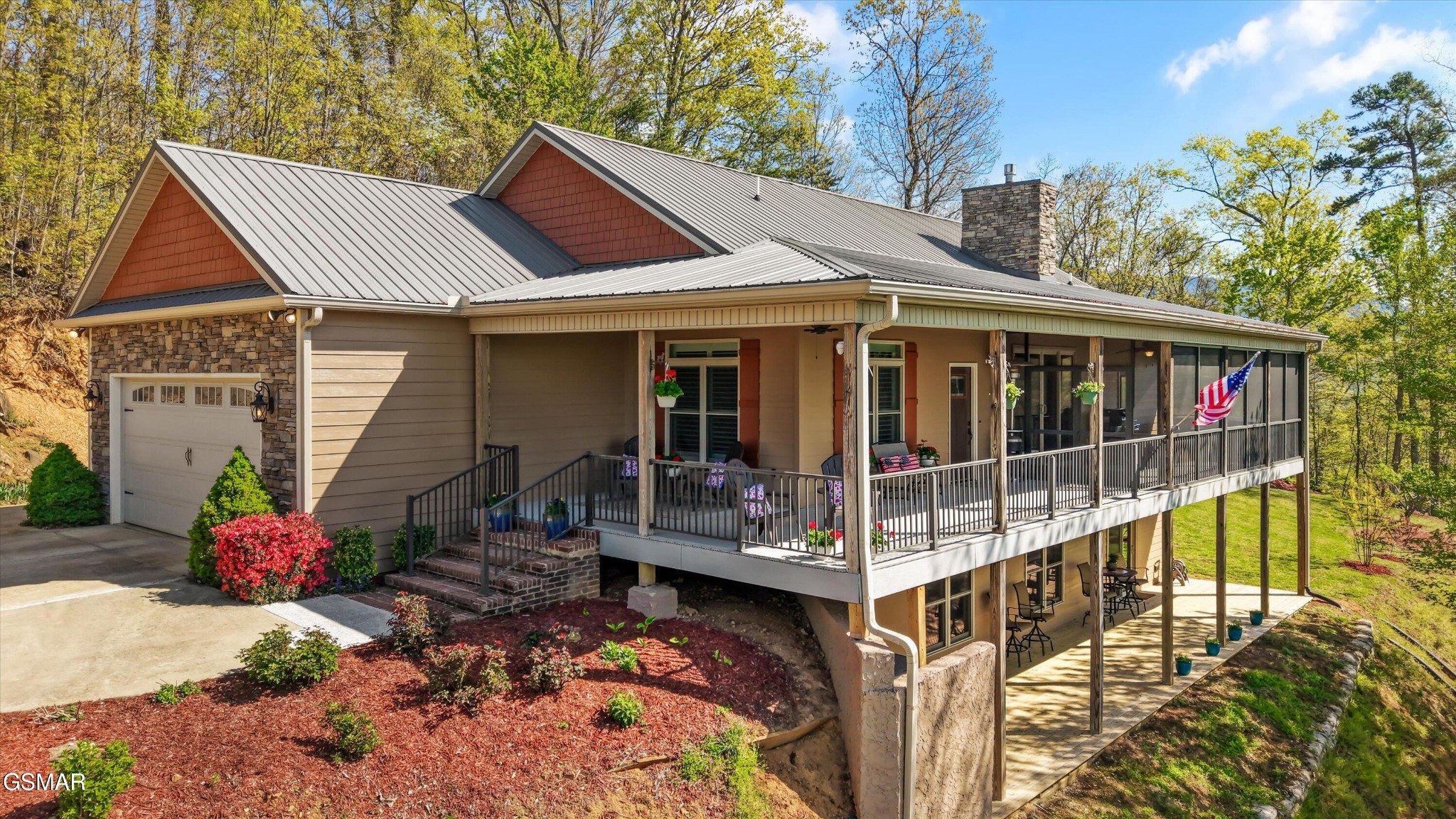 2278 Lower Rinehart Road Property Photo 1