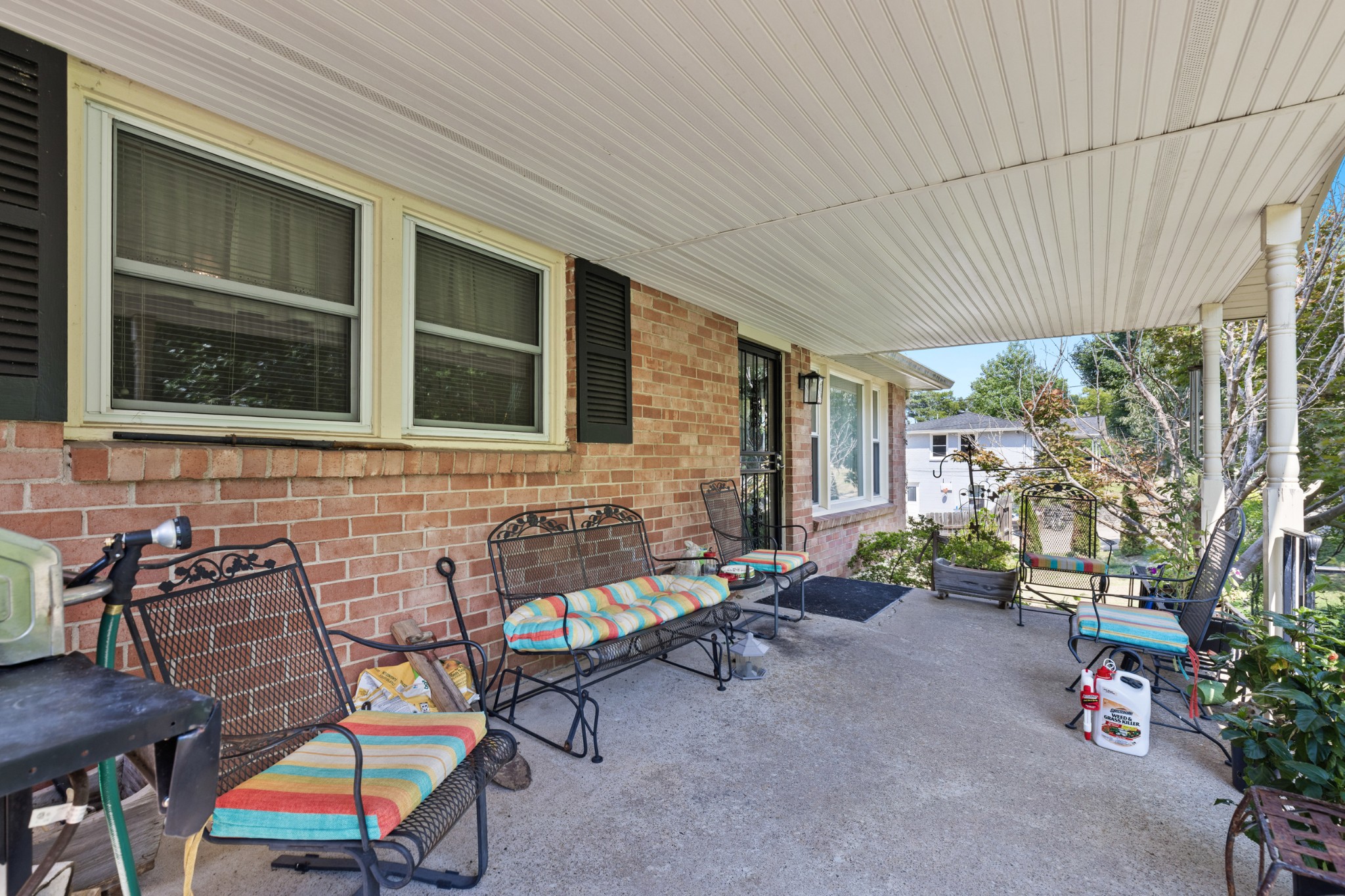 215 Shevel Dr Property Photo 4