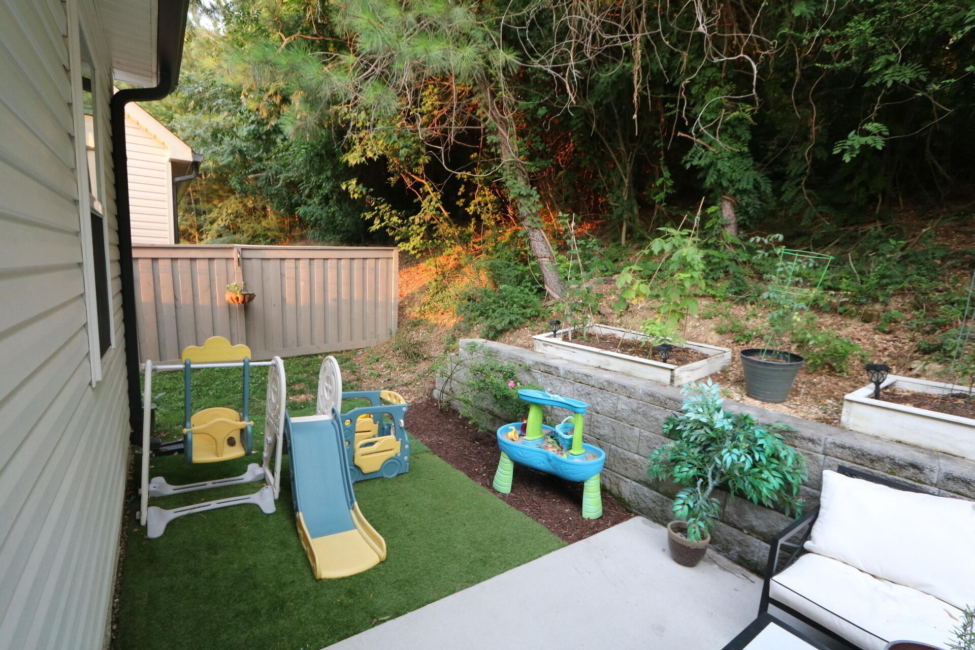 1650 Southern Heights Circle, Se Property Photo 35