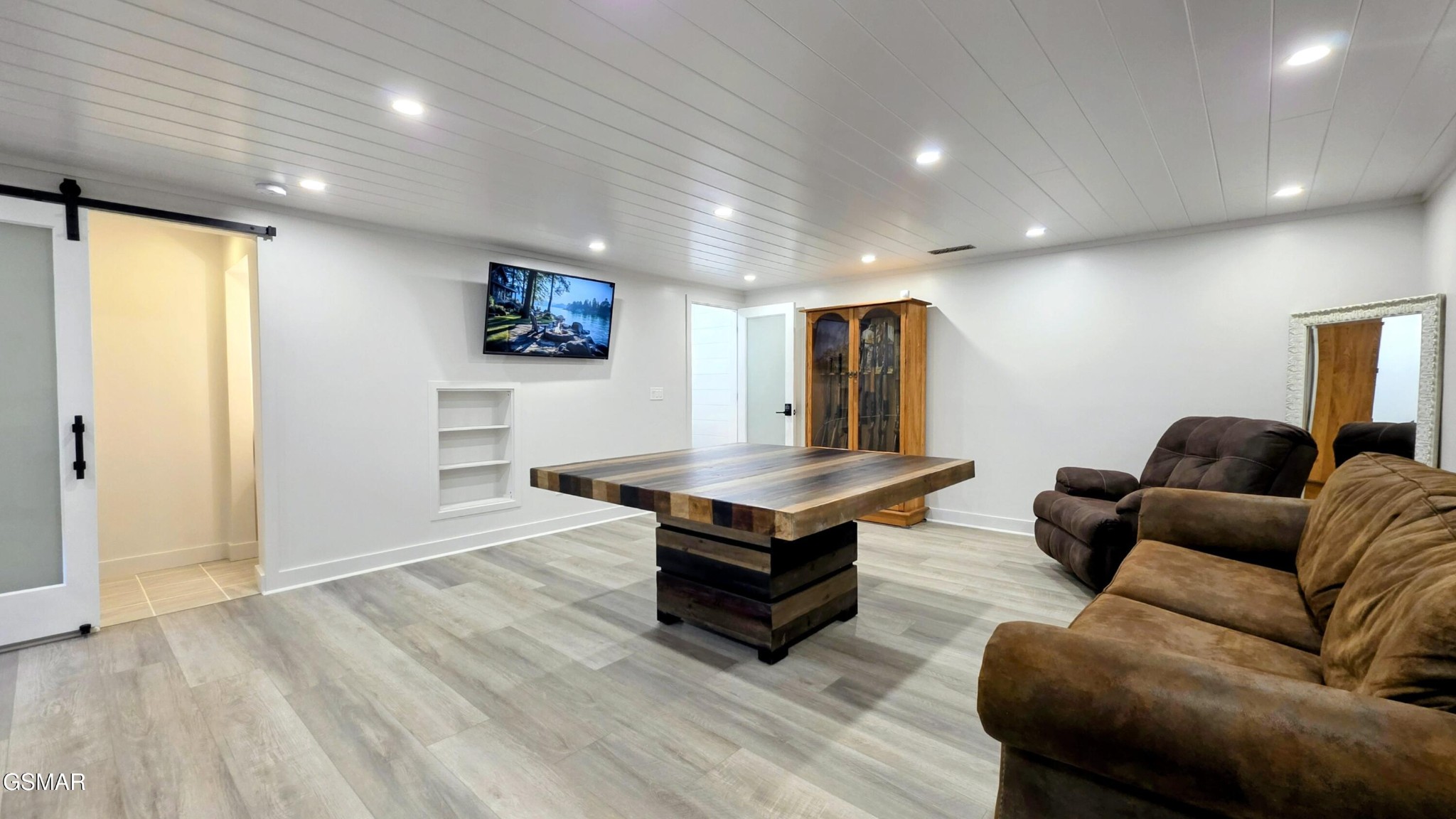 108 Bay View Point Property Photo 49