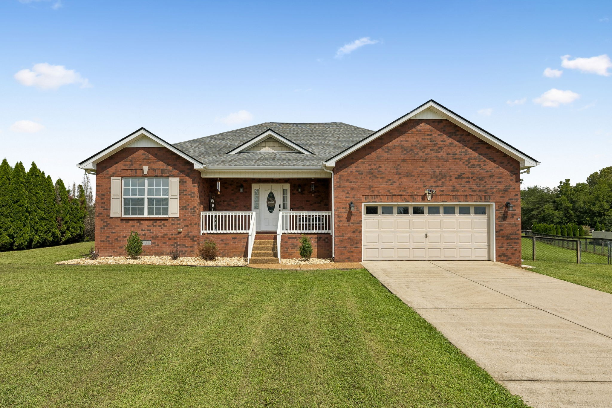 1361 Volunteer Ln