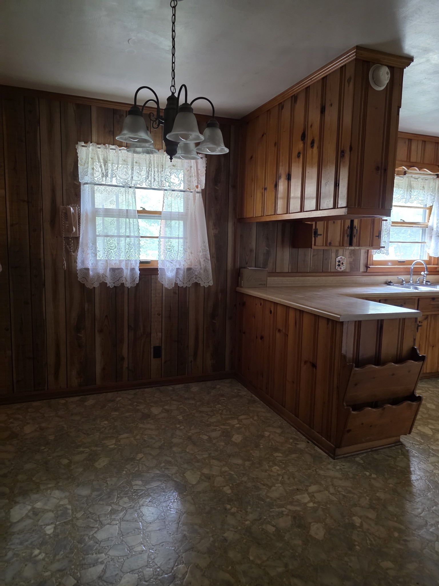 1438 Rocky Mound Rd Property Photo 5