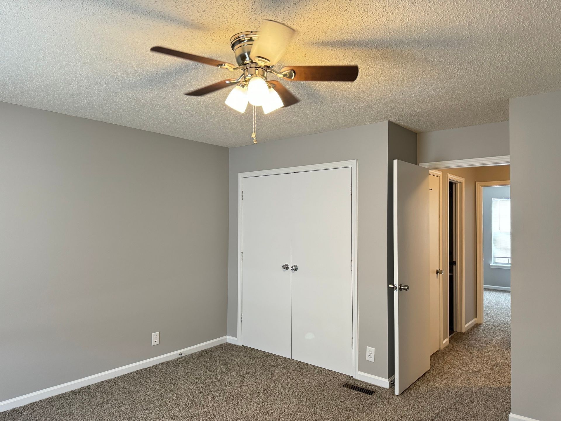 2453 W Wilson Rd Property Photo 14