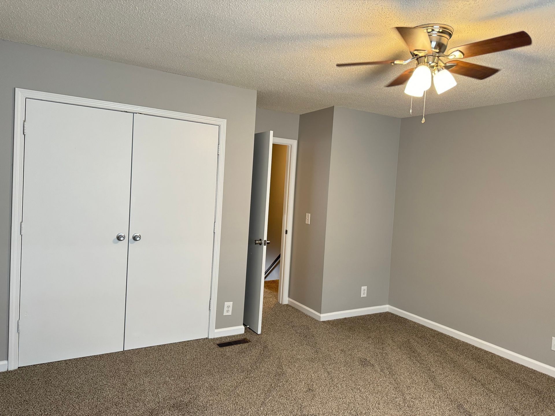 2453 W Wilson Rd Property Photo 16