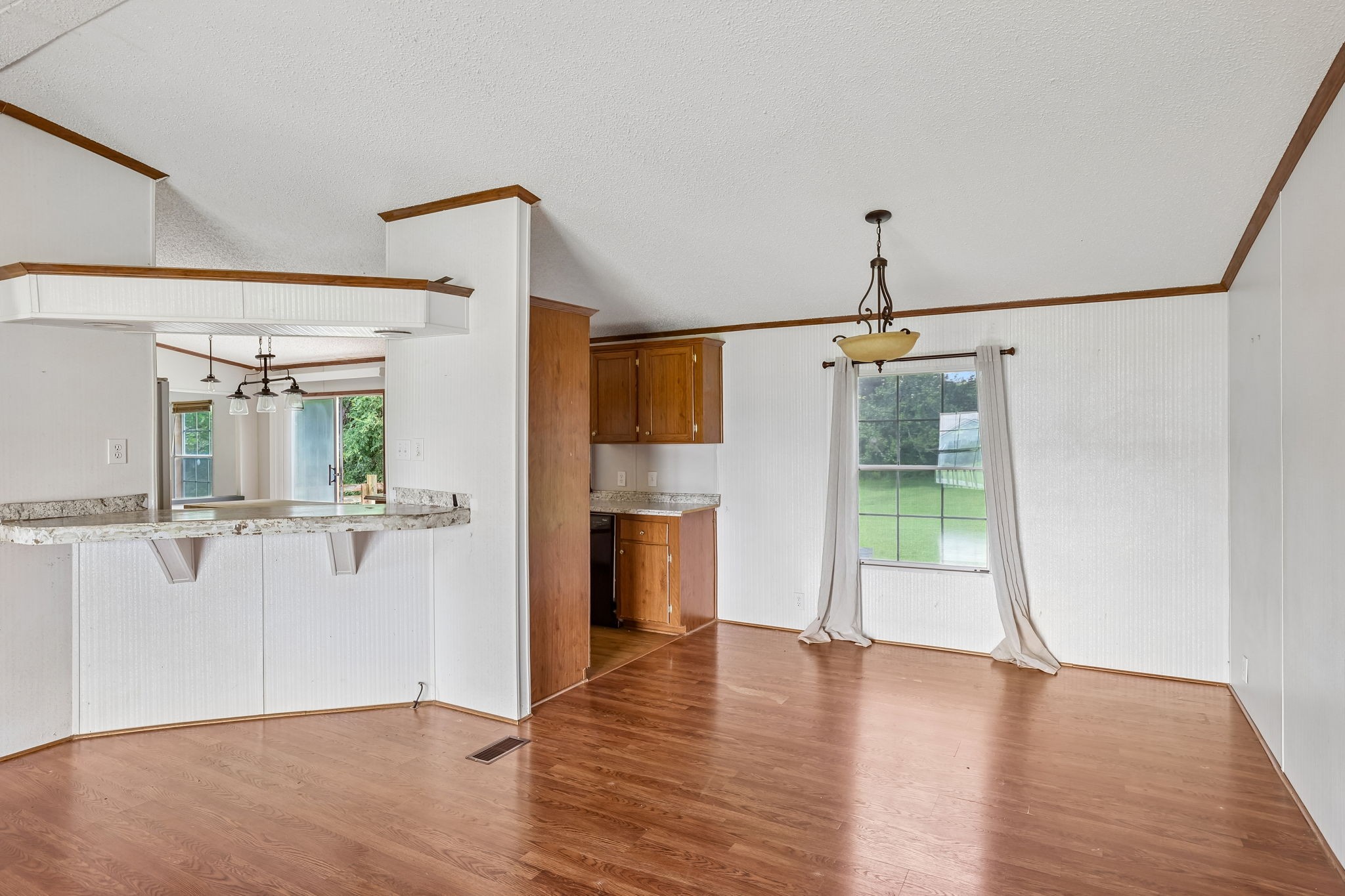 17 Light Ln Property Photo 19