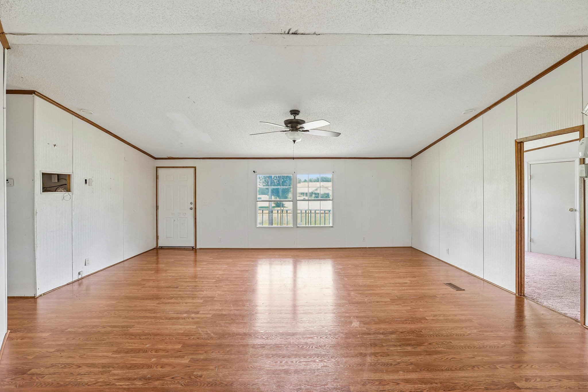 17 Light Ln Property Photo 28