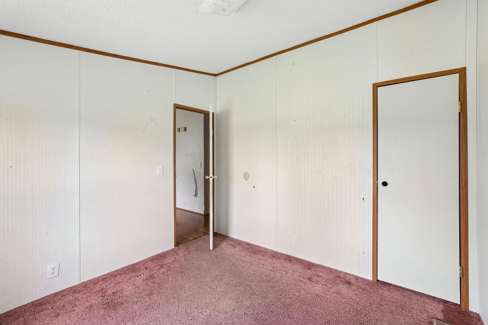 17 Light Ln Property Photo 31