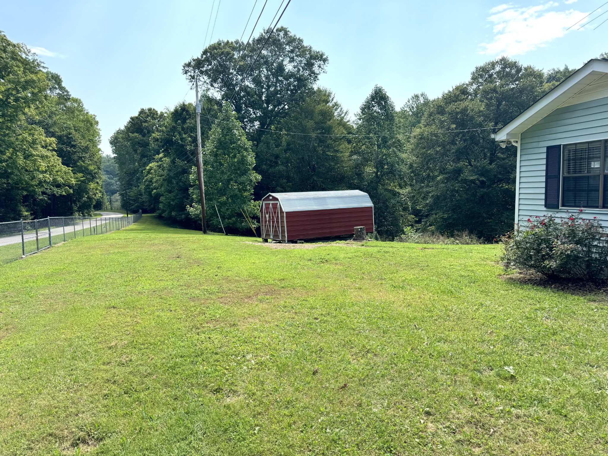 1202 Pickle Knight Rd Property Photo 2