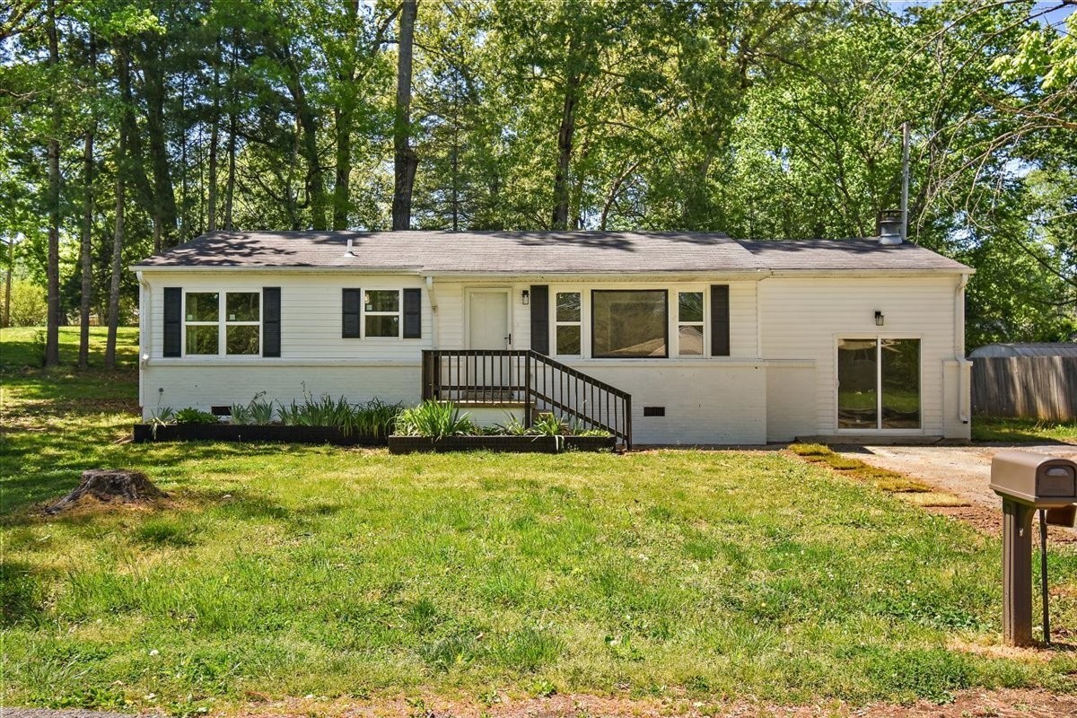 309 Rickenbacker Dr Property Photo 1