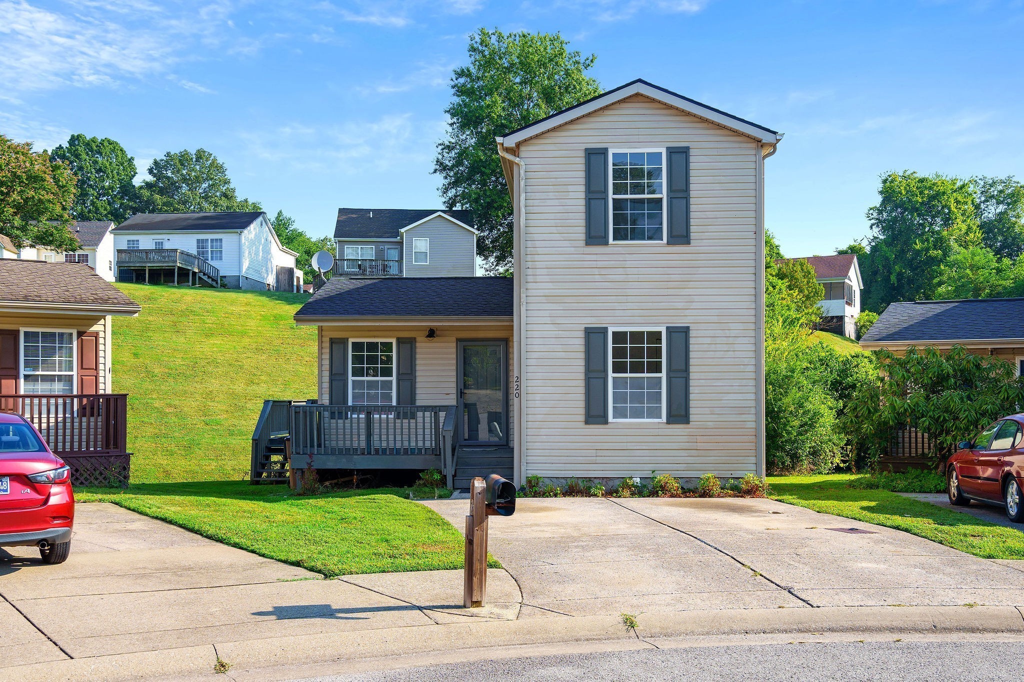 220 Brittany Park Cir