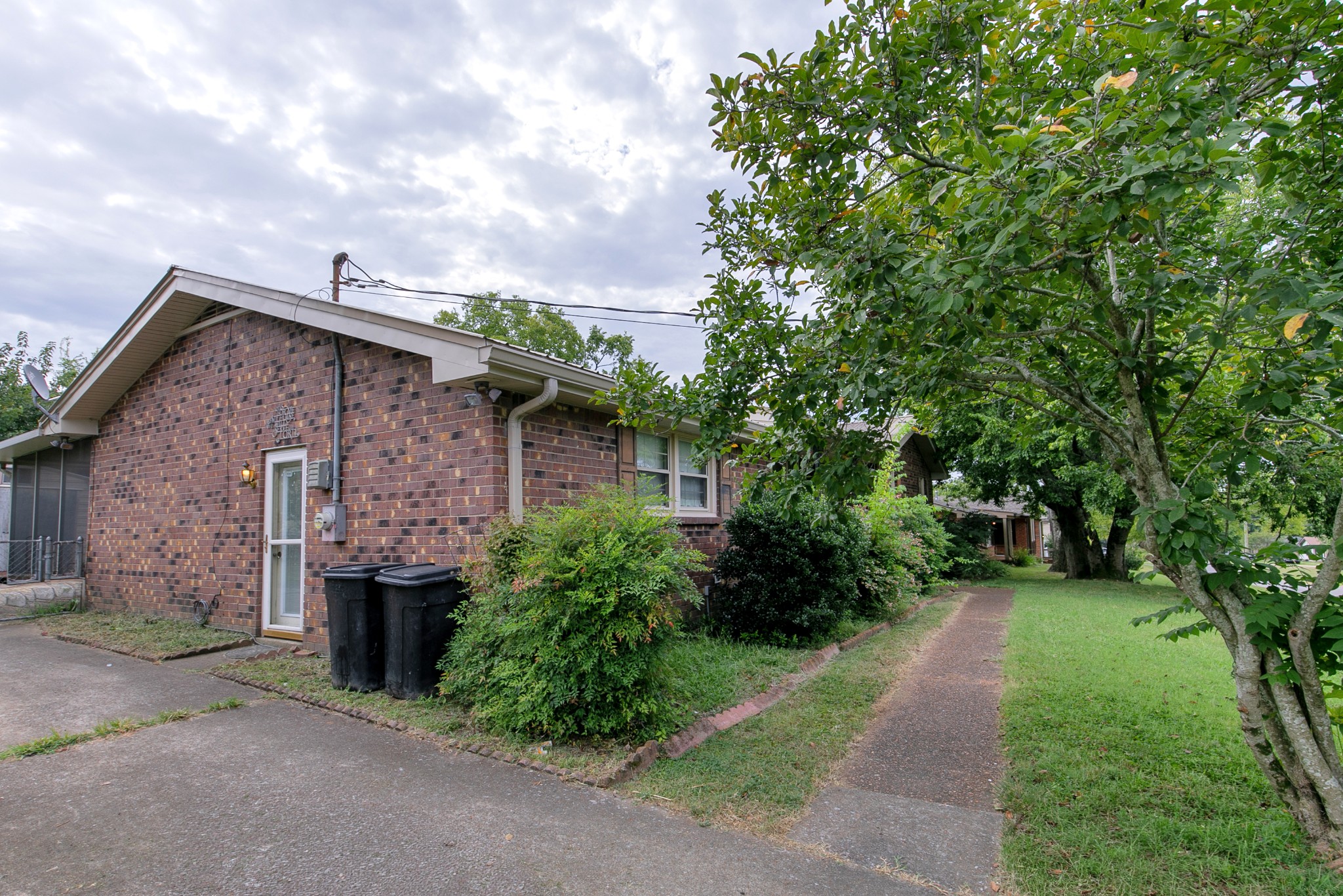 307 Donna Dr Property Photo 4