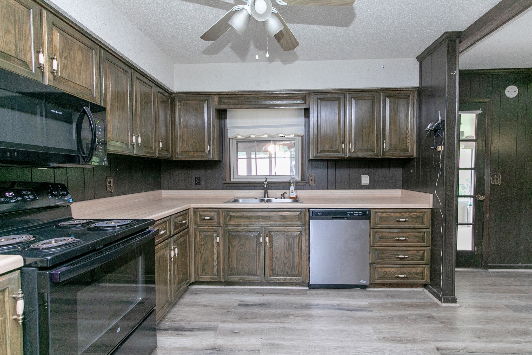 307 Donna Dr Property Photo 22