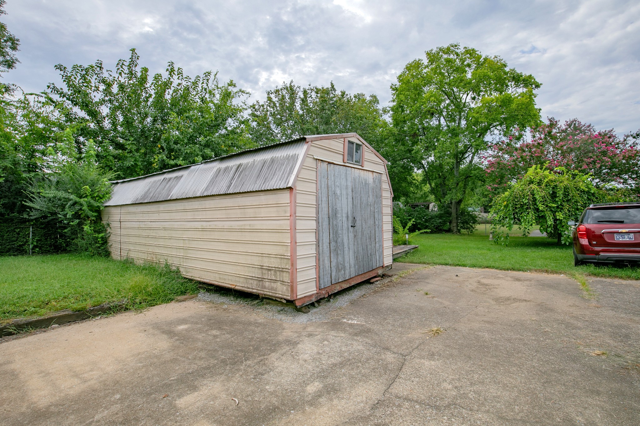 307 Donna Dr Property Photo 40