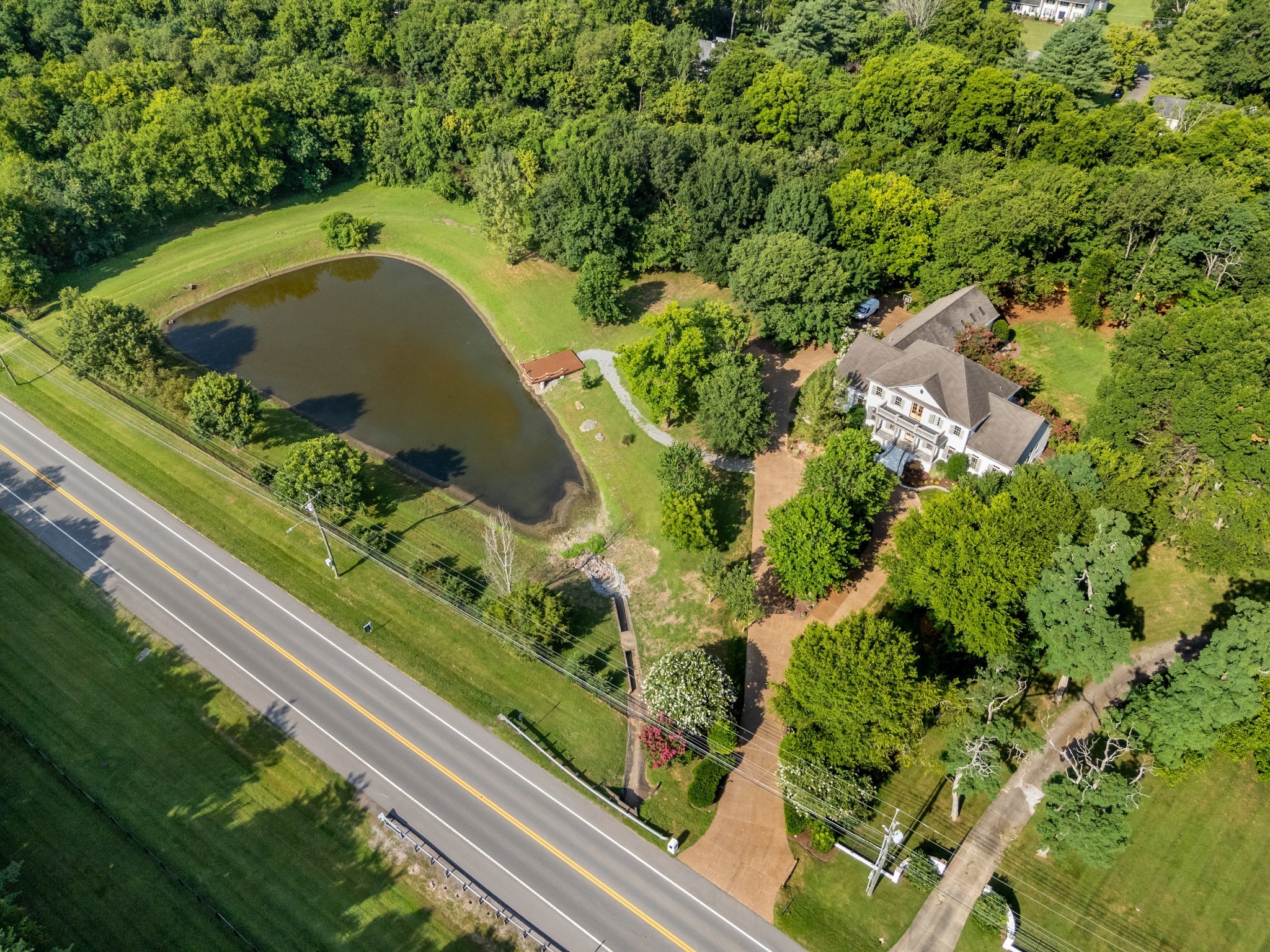 1115 Wilson Pike