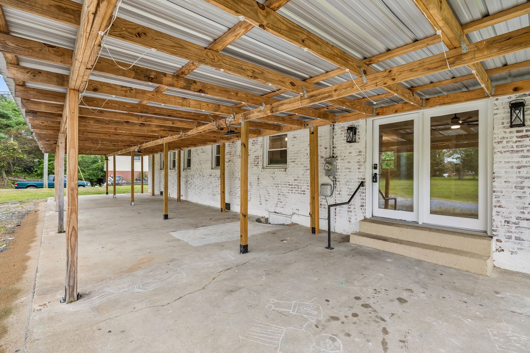 200 Blackpatch Dr Property Photo 42