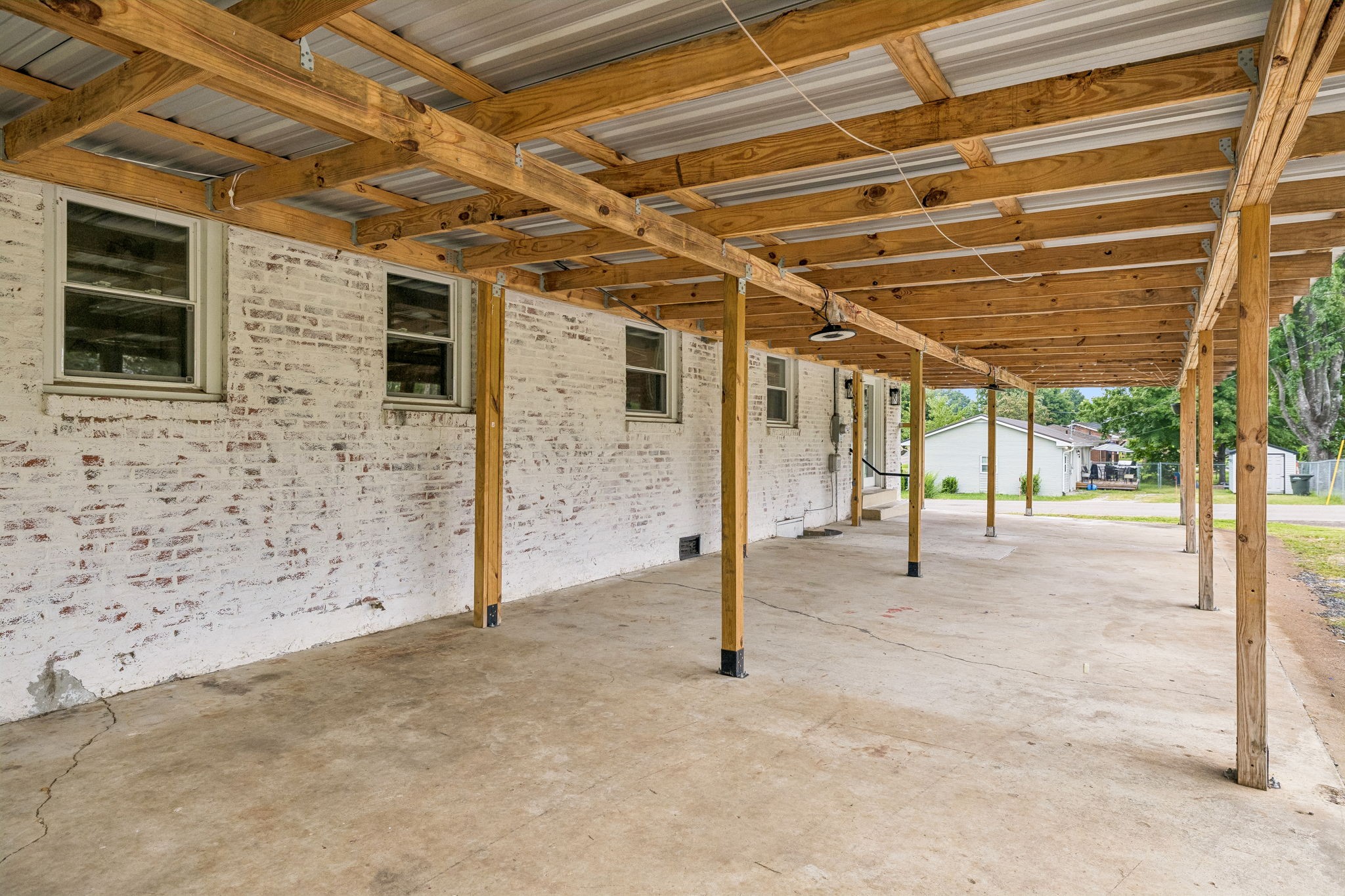 200 Blackpatch Dr Property Photo 44