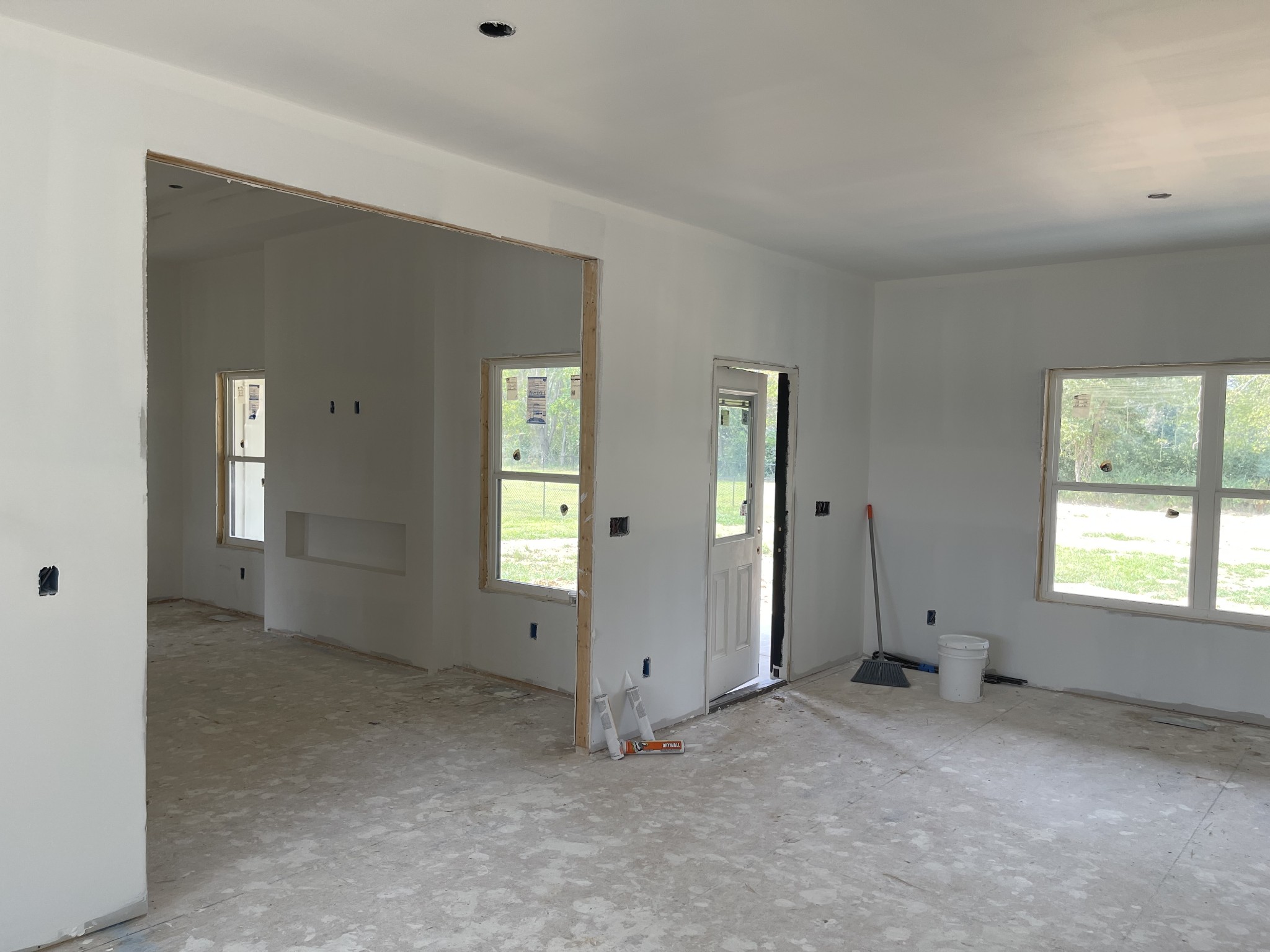 90 Pine Bluff Ct Property Photo 8
