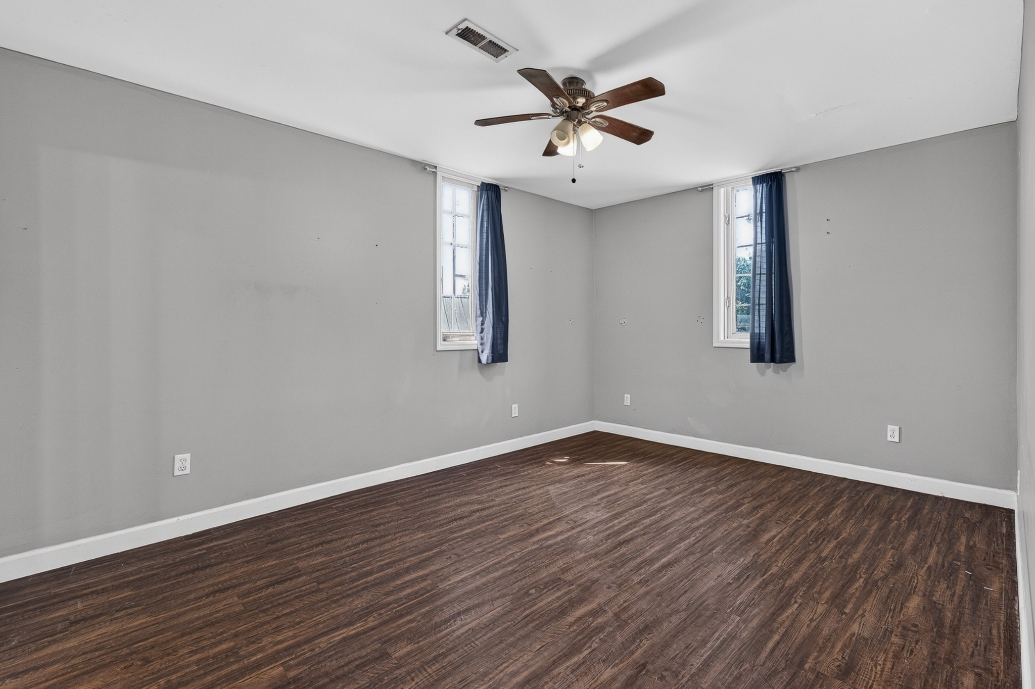 30491 Highway 110 Property Photo 11