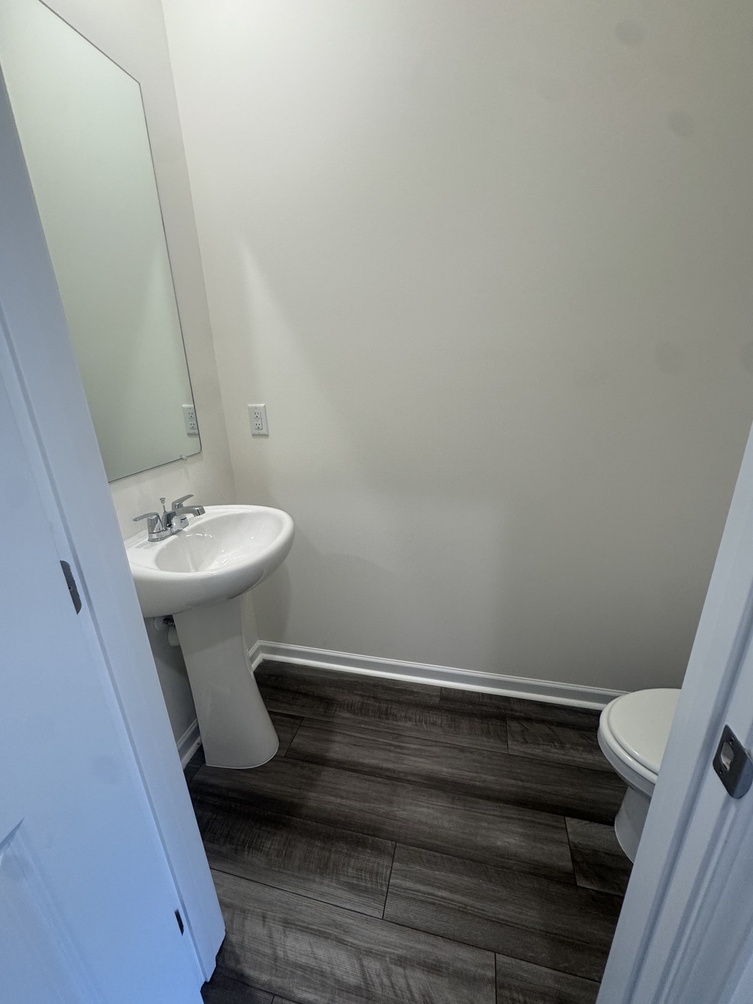 181 Snowdrop Ave Property Photo 6