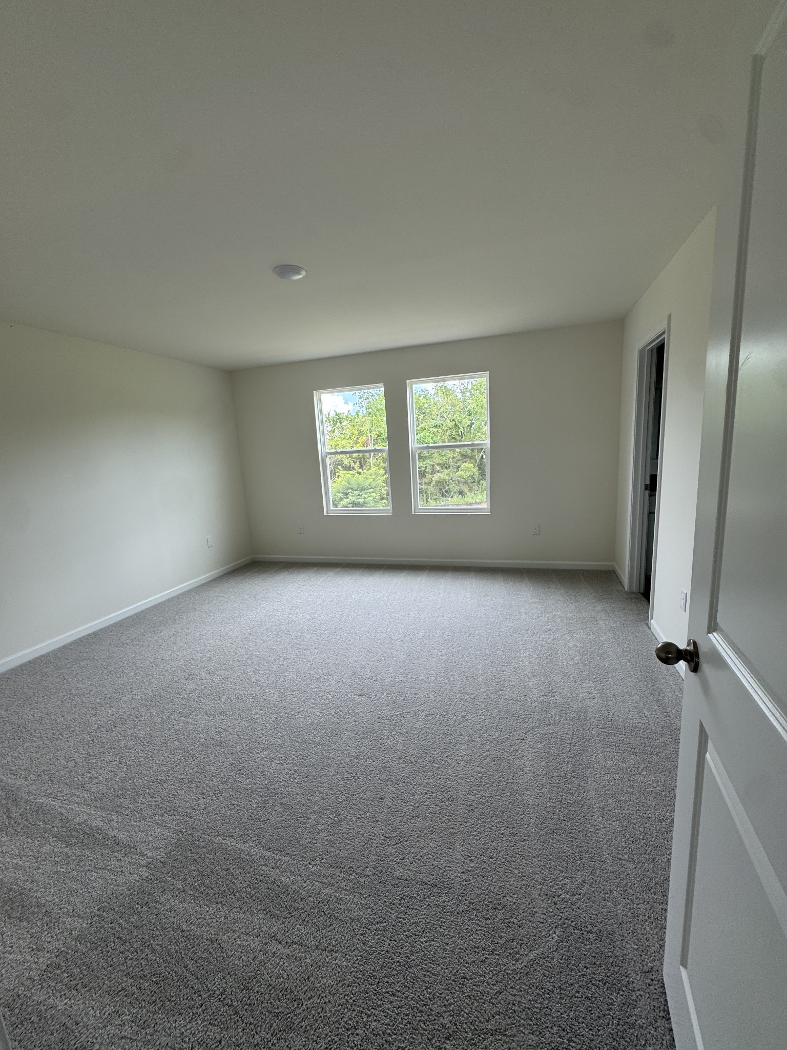 181 Snowdrop Ave Property Photo 16