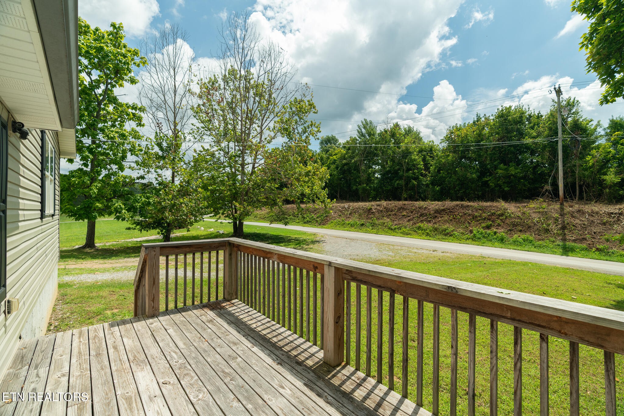 3406 Back Valley Rd Property Photo 4