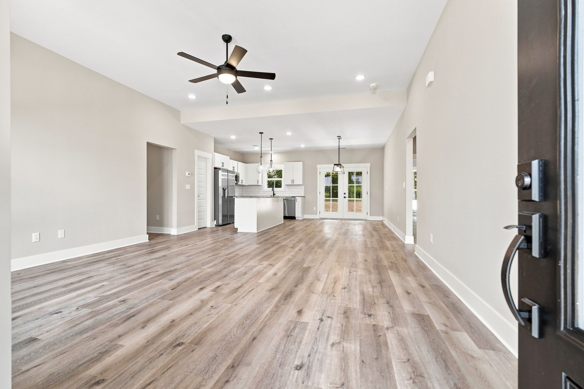 2891 Ferrells Branch Rd Property Photo 2