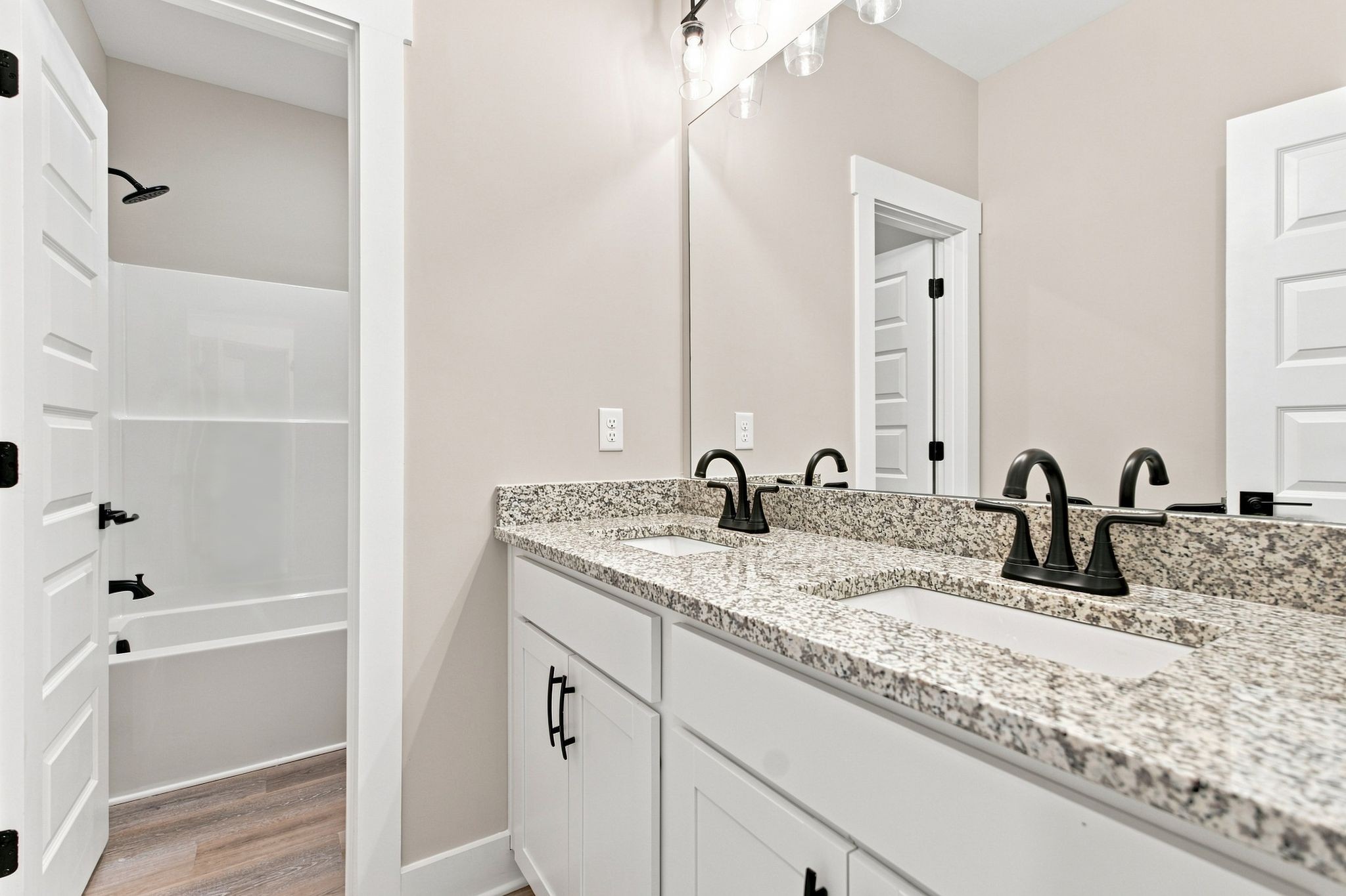 2891 Ferrells Branch Rd Property Photo 17