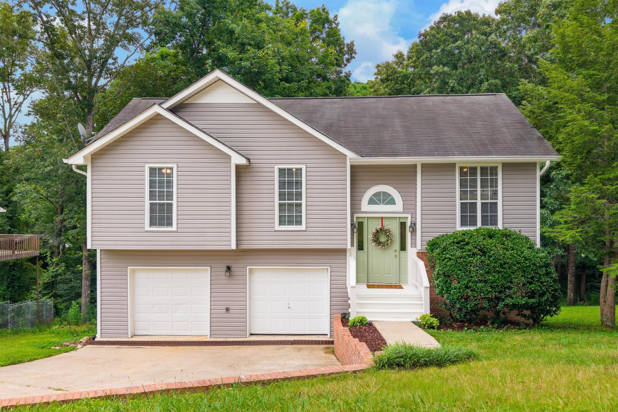 6836 Ridge Creek Drive