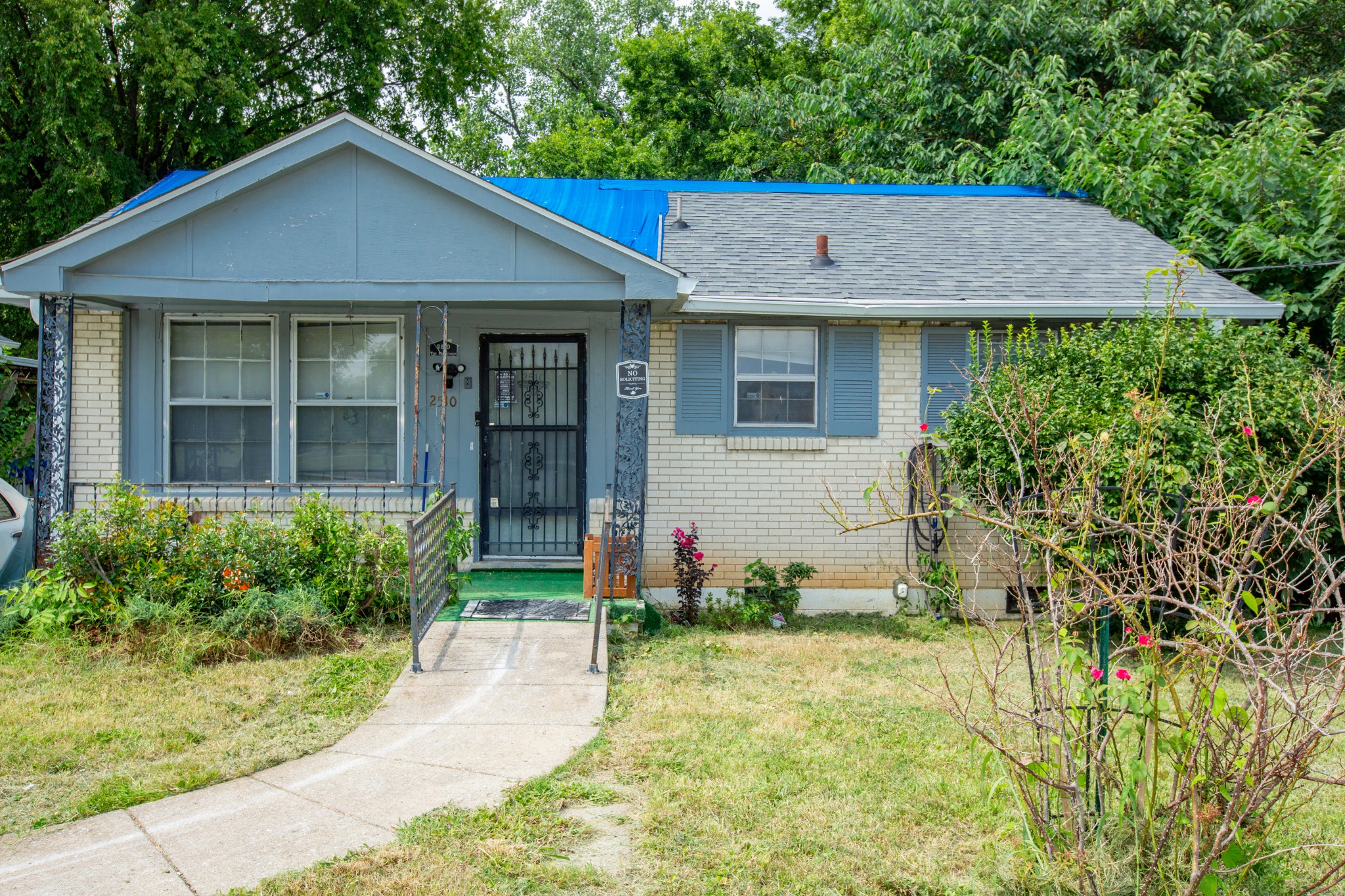 2510 Osage St Property Photo 2