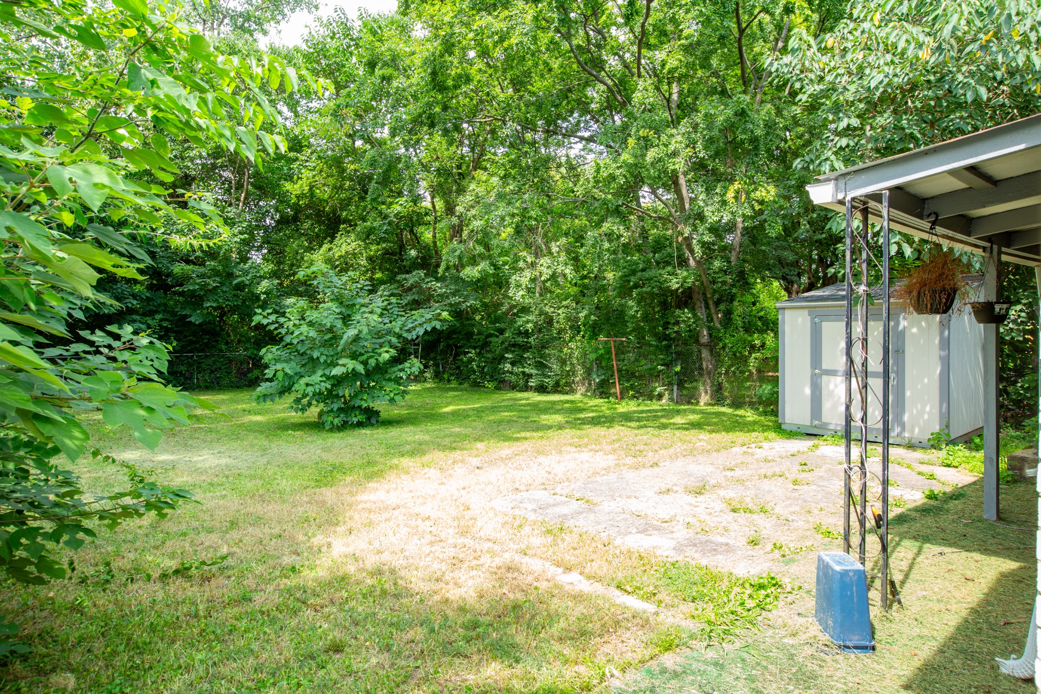 2510 Osage St Property Photo 8