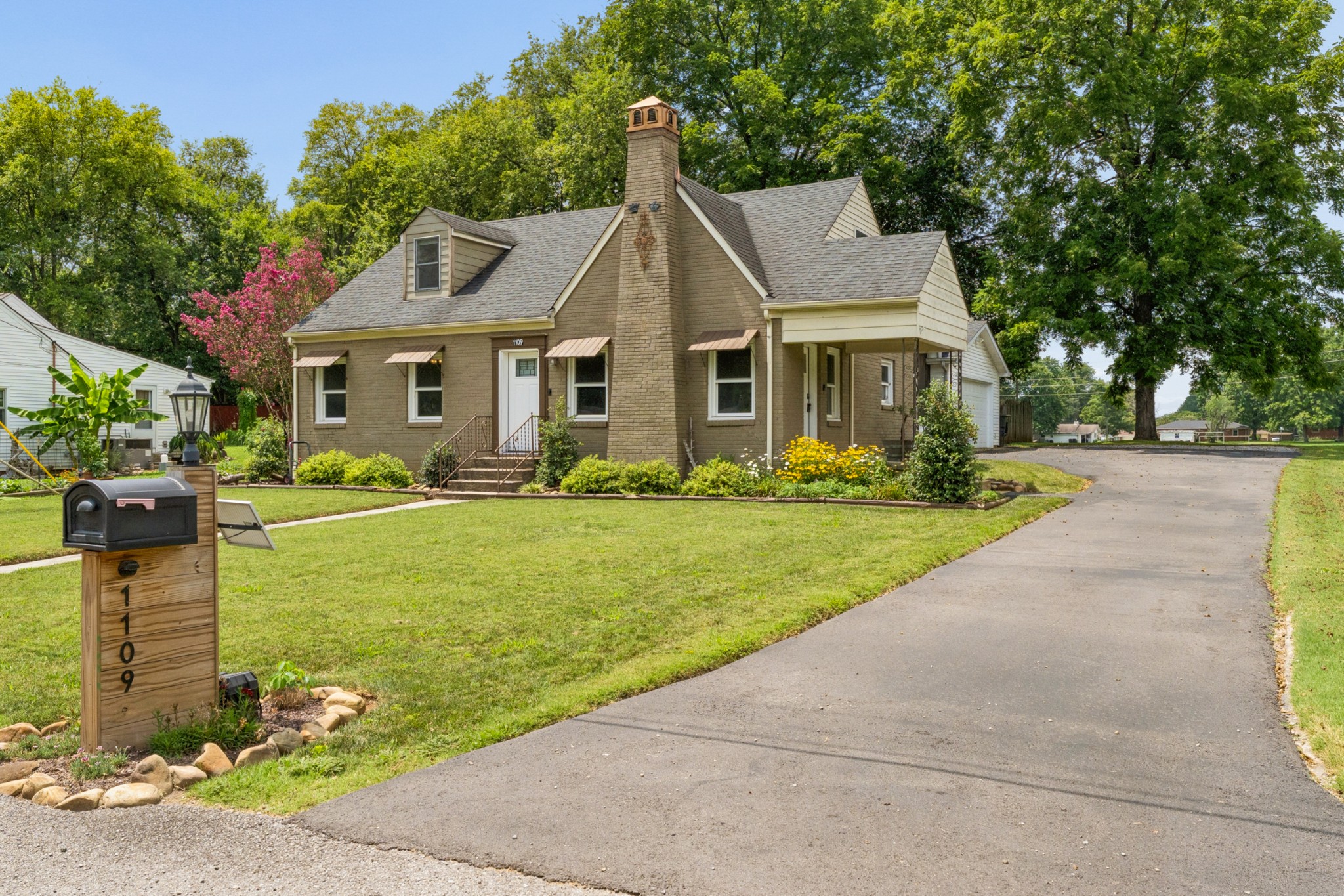 1109 Grantland Ave