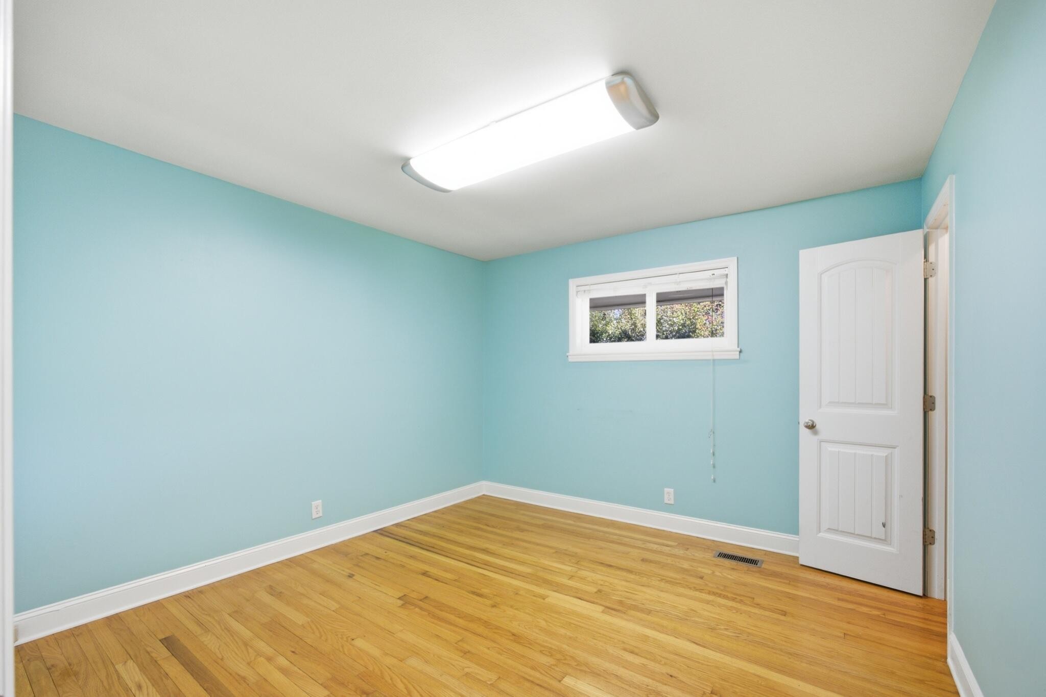 185 Diane Lane Property Photo 19