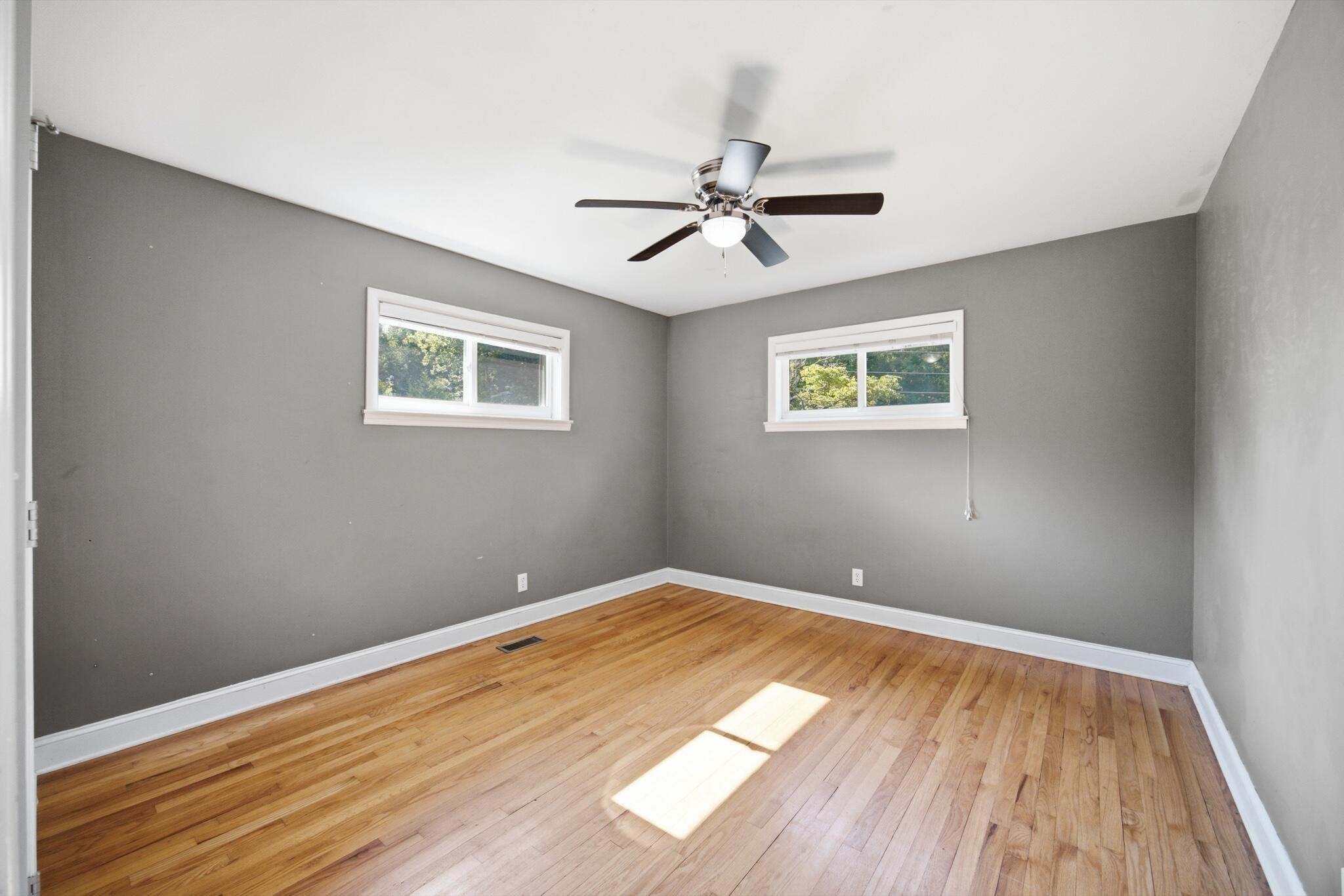 185 Diane Lane Property Photo 20