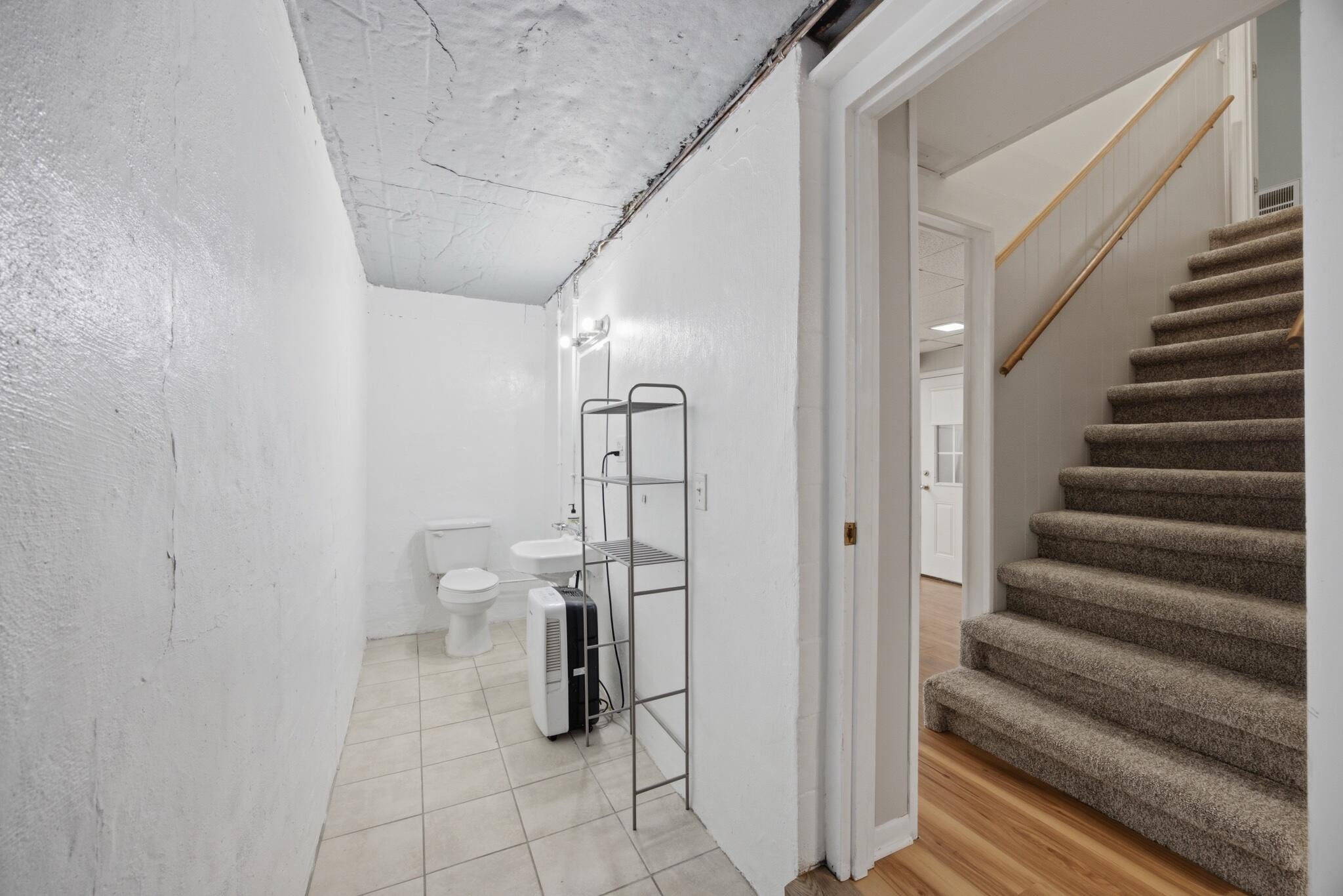 185 Diane Lane Property Photo 39