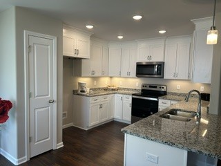 357 Oak Glen Dr Property Photo 1