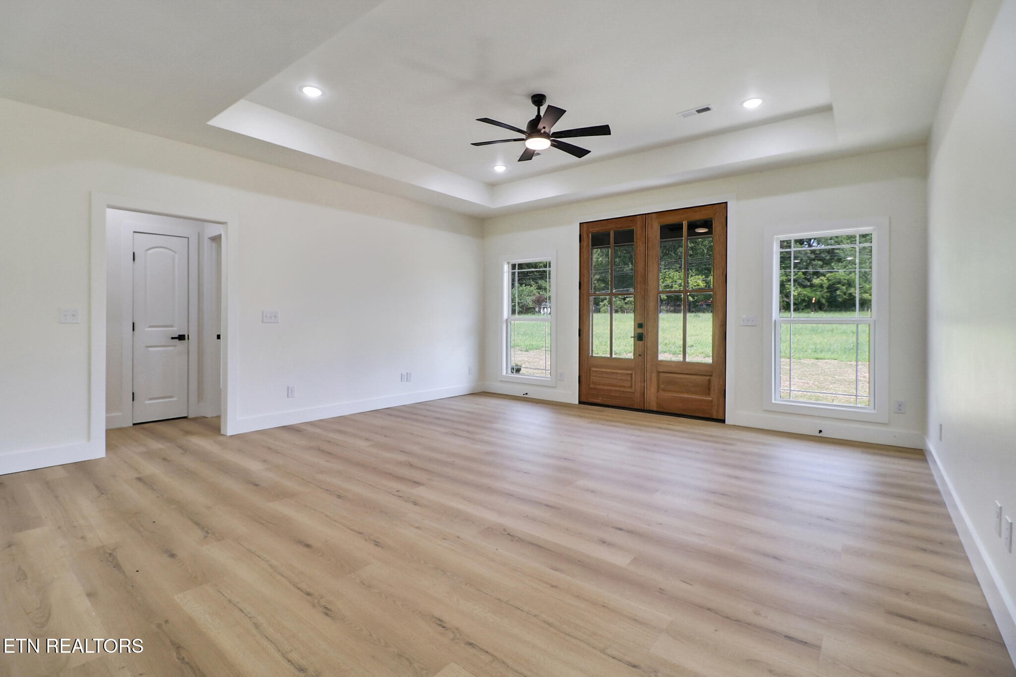 1458 Taylor Place Rd Property Photo 12