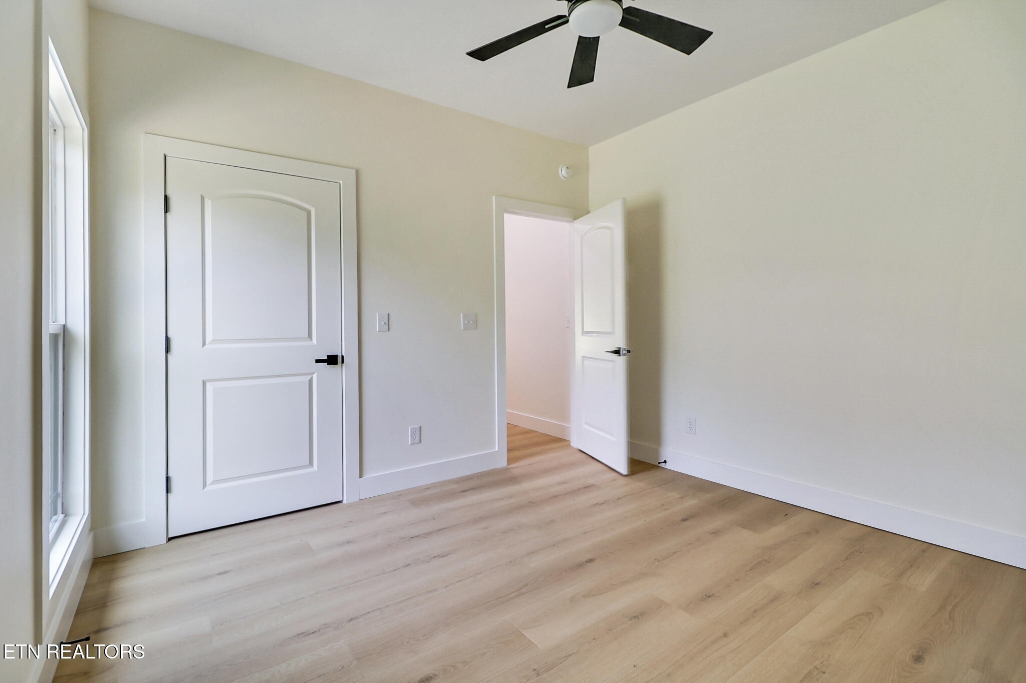 1458 Taylor Place Rd Property Photo 22