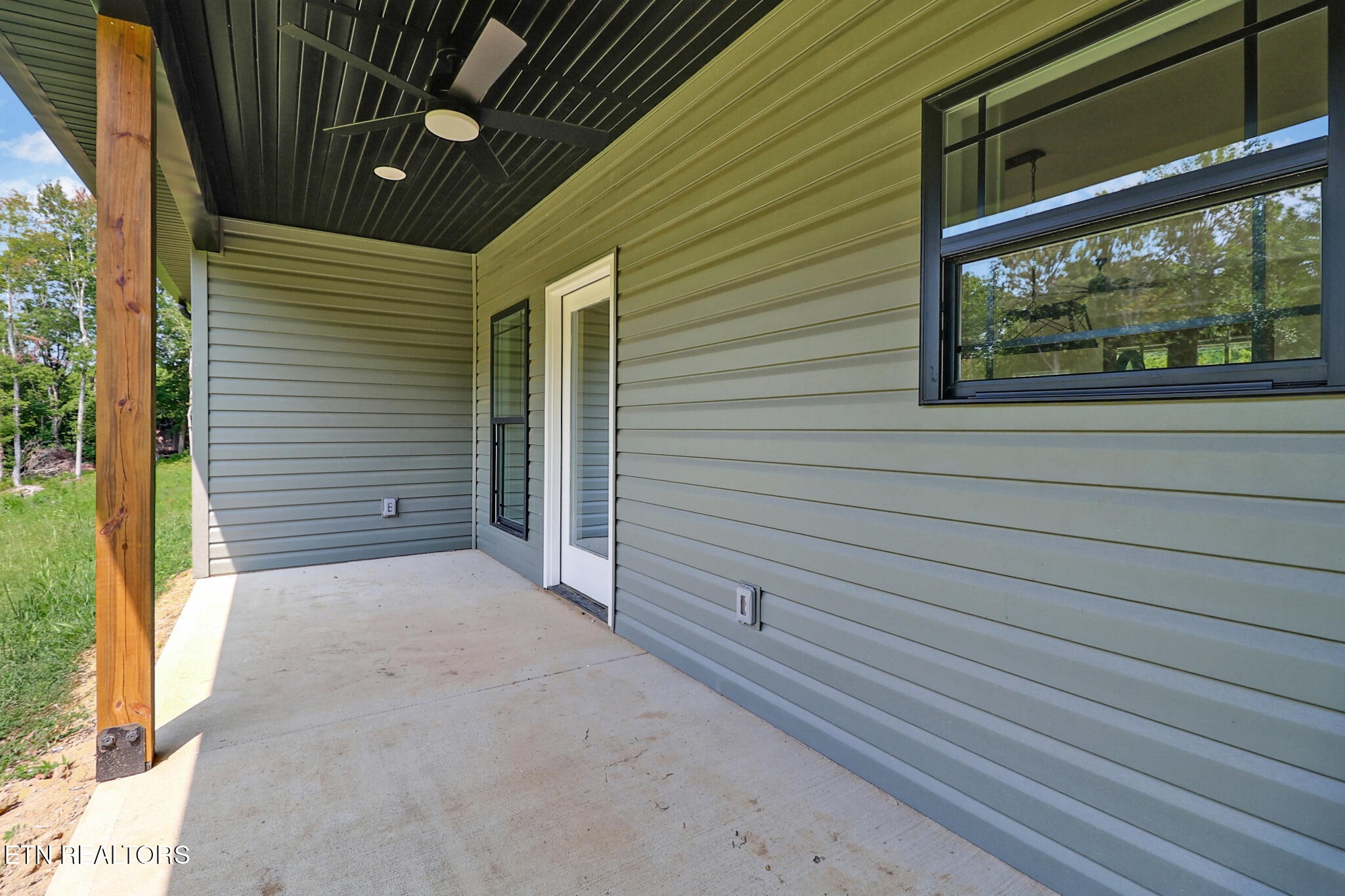 1458 Taylor Place Rd Property Photo 32