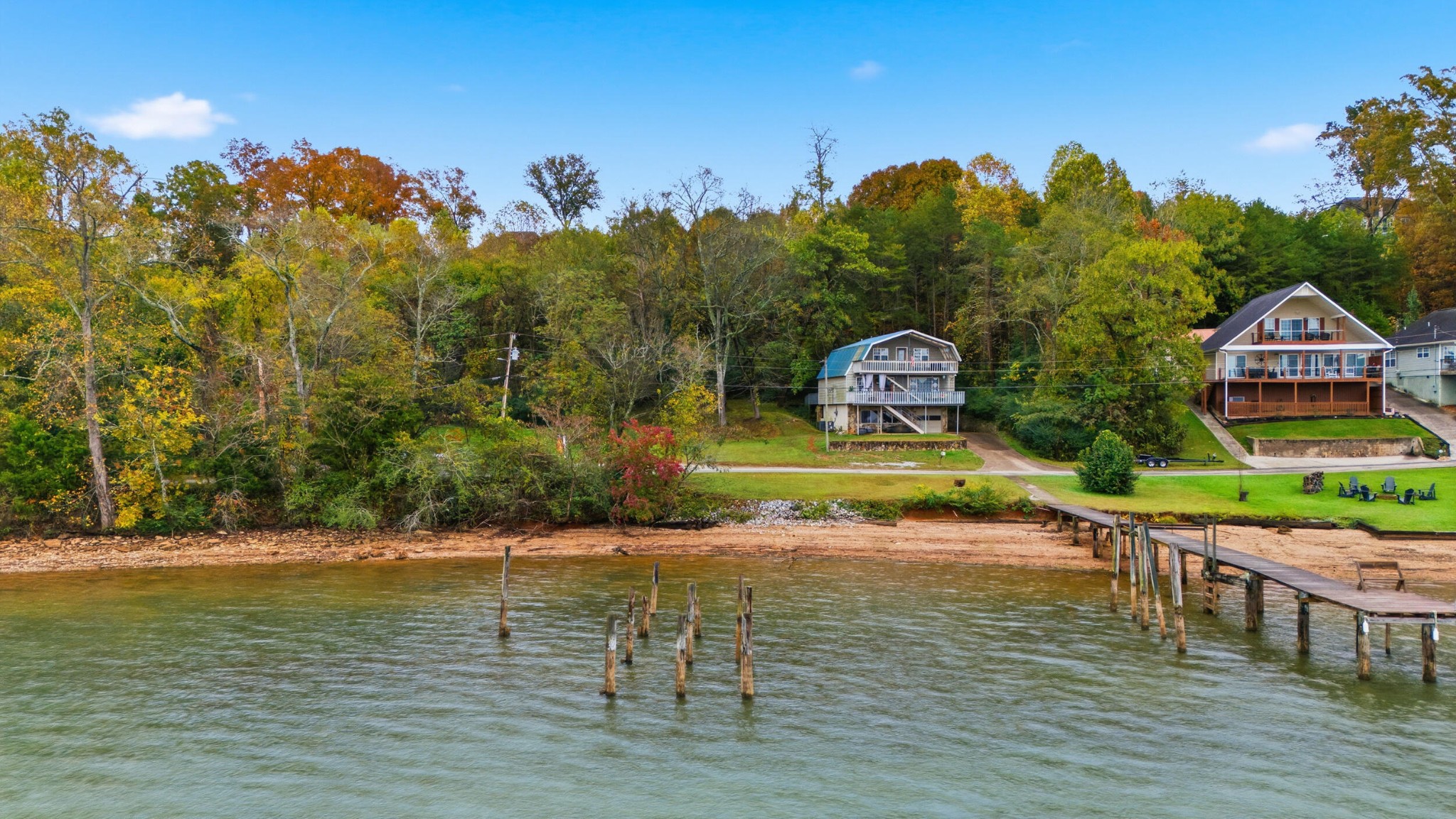 6352 Lynn Road Property Photo 8